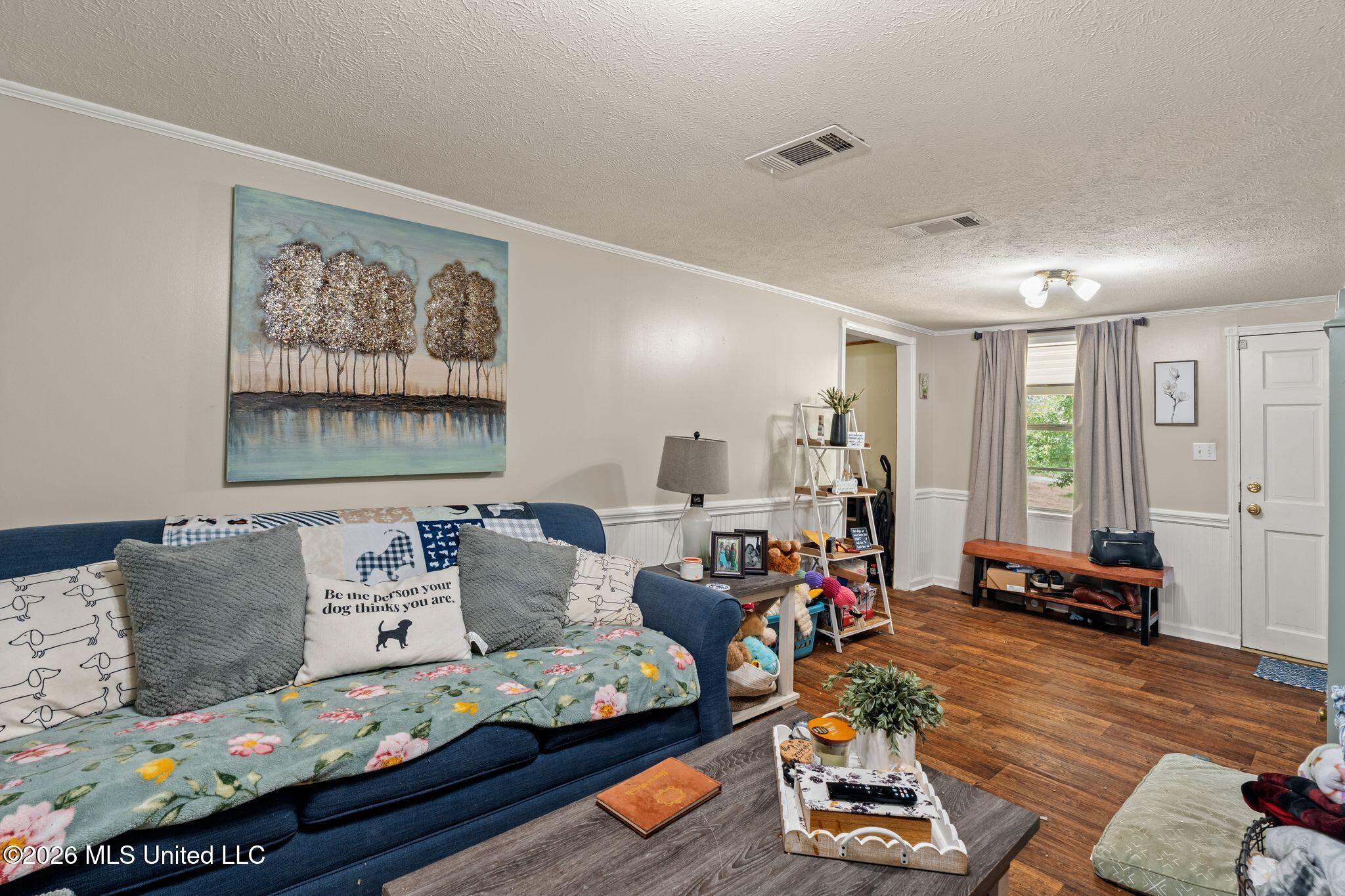 2115 Old Brookhaven Road Property Photo 6
