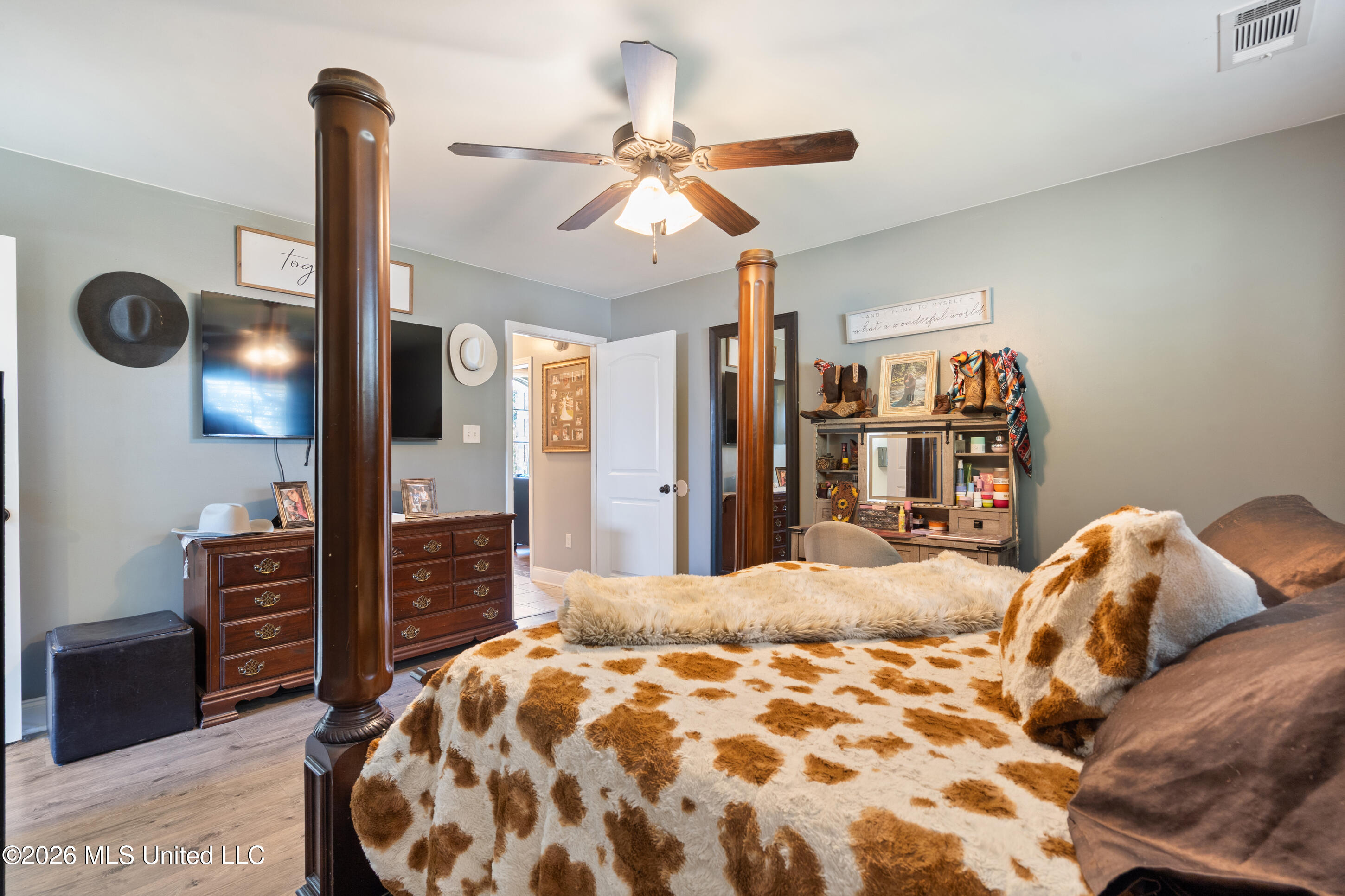 104 Creekside Drive Property Photo 11