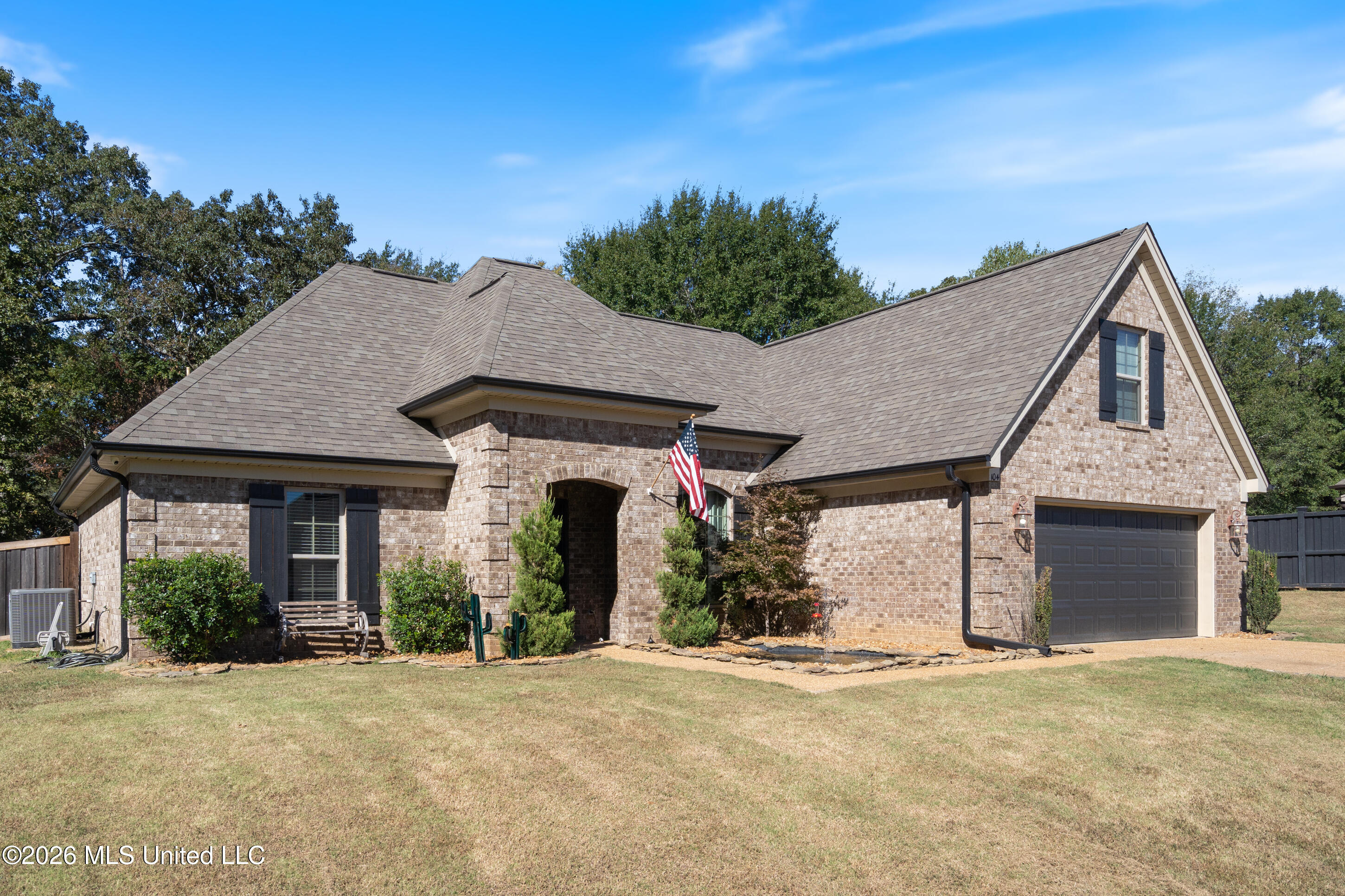 104 Creekside Drive Property Photo 29
