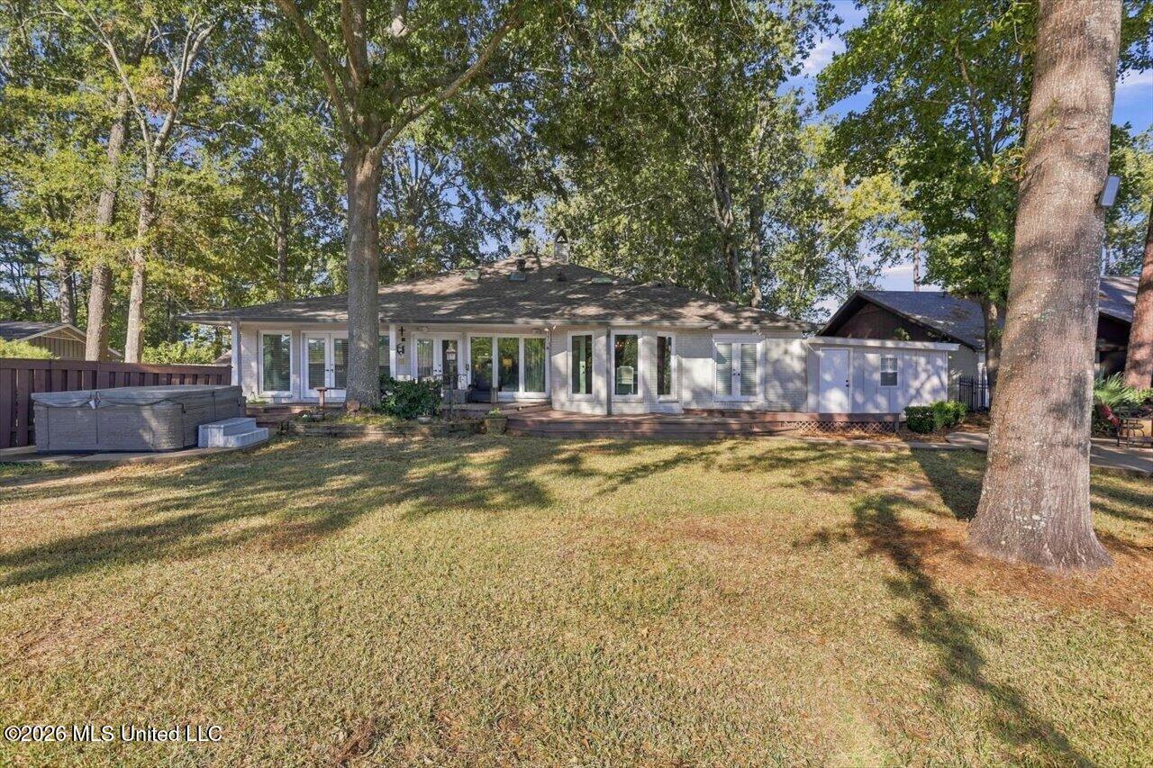 704 Forest Point Drive Property Photo 46