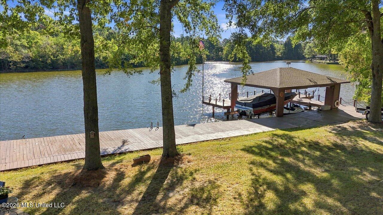 704 Forest Point Drive Property Photo 65