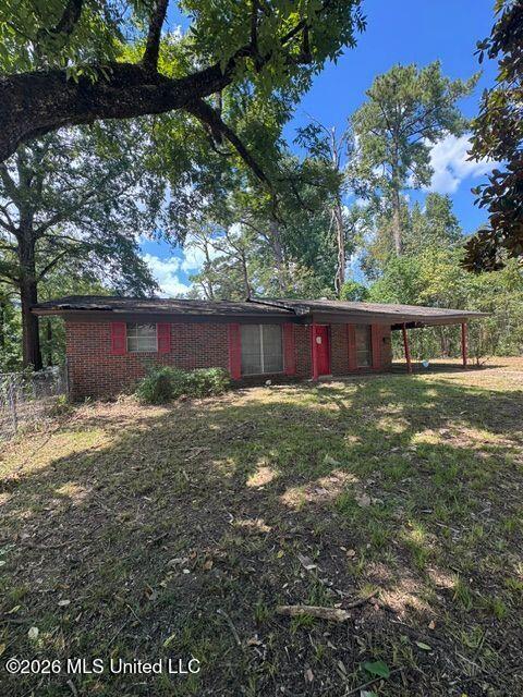 1925 37th Avenue Property Photo 1