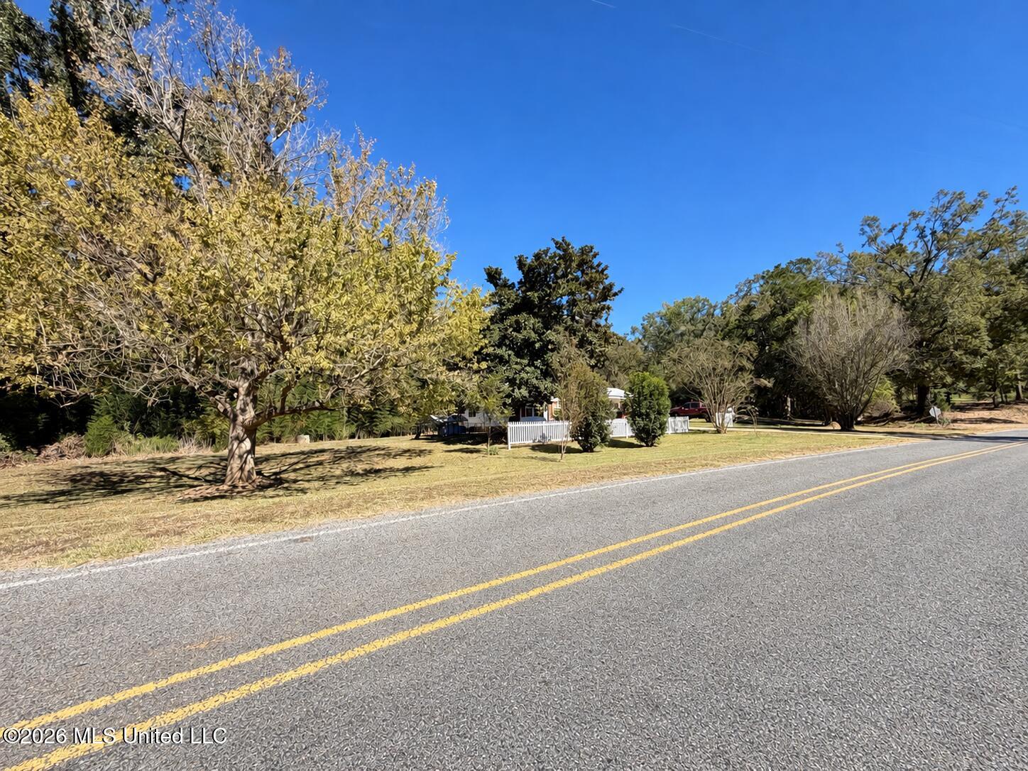 5171 Ebenezer Coxburg Road Property Photo 3