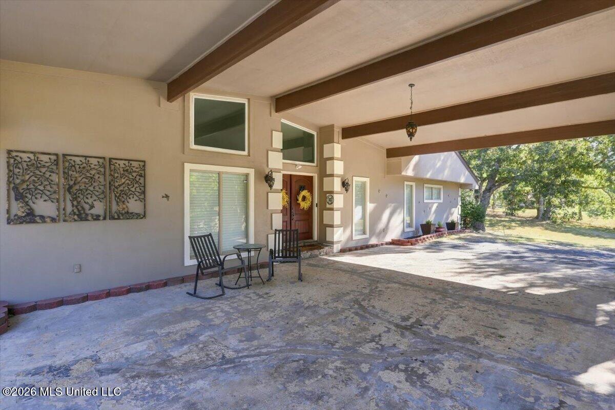 1924 Nottingham Drive Property Photo 7