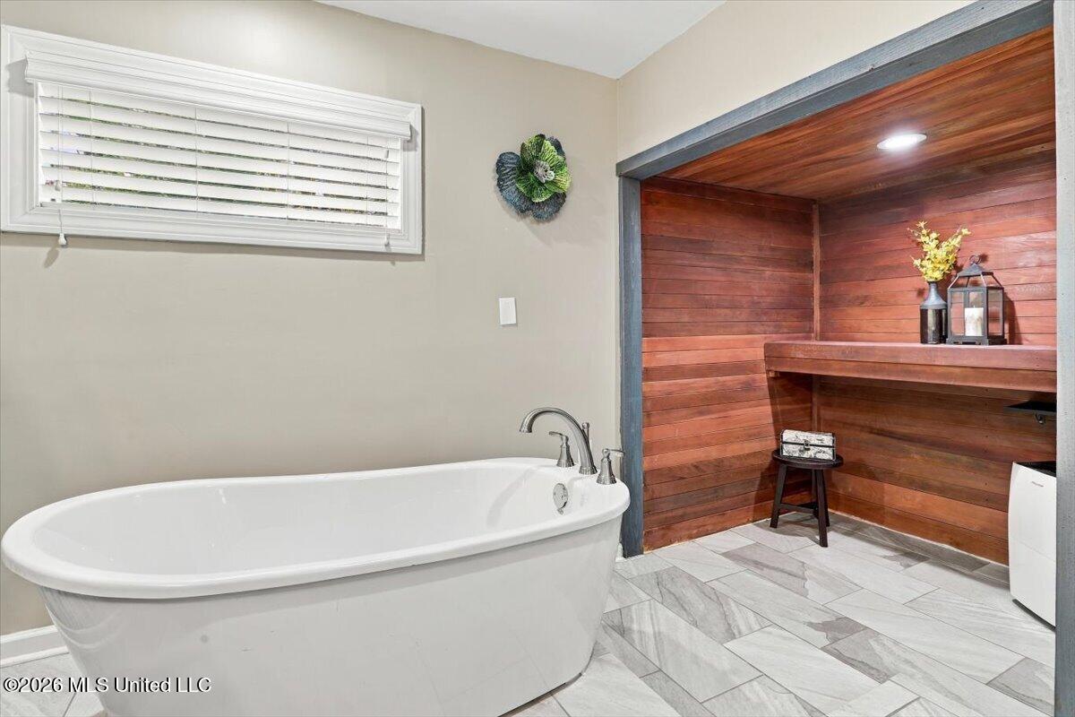 1924 Nottingham Drive Property Photo 27