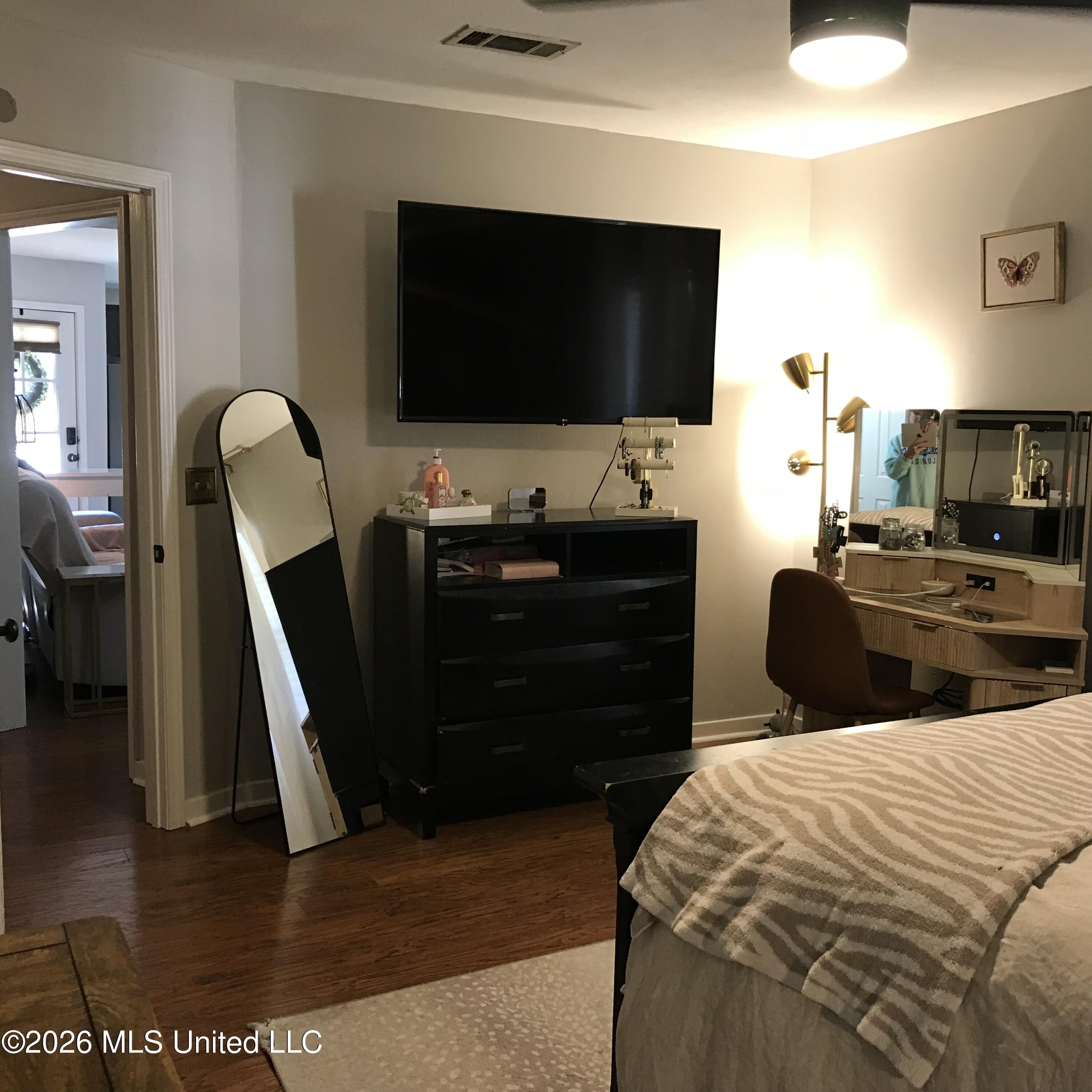 802 Mockingbird Circle Circle Property Photo 16