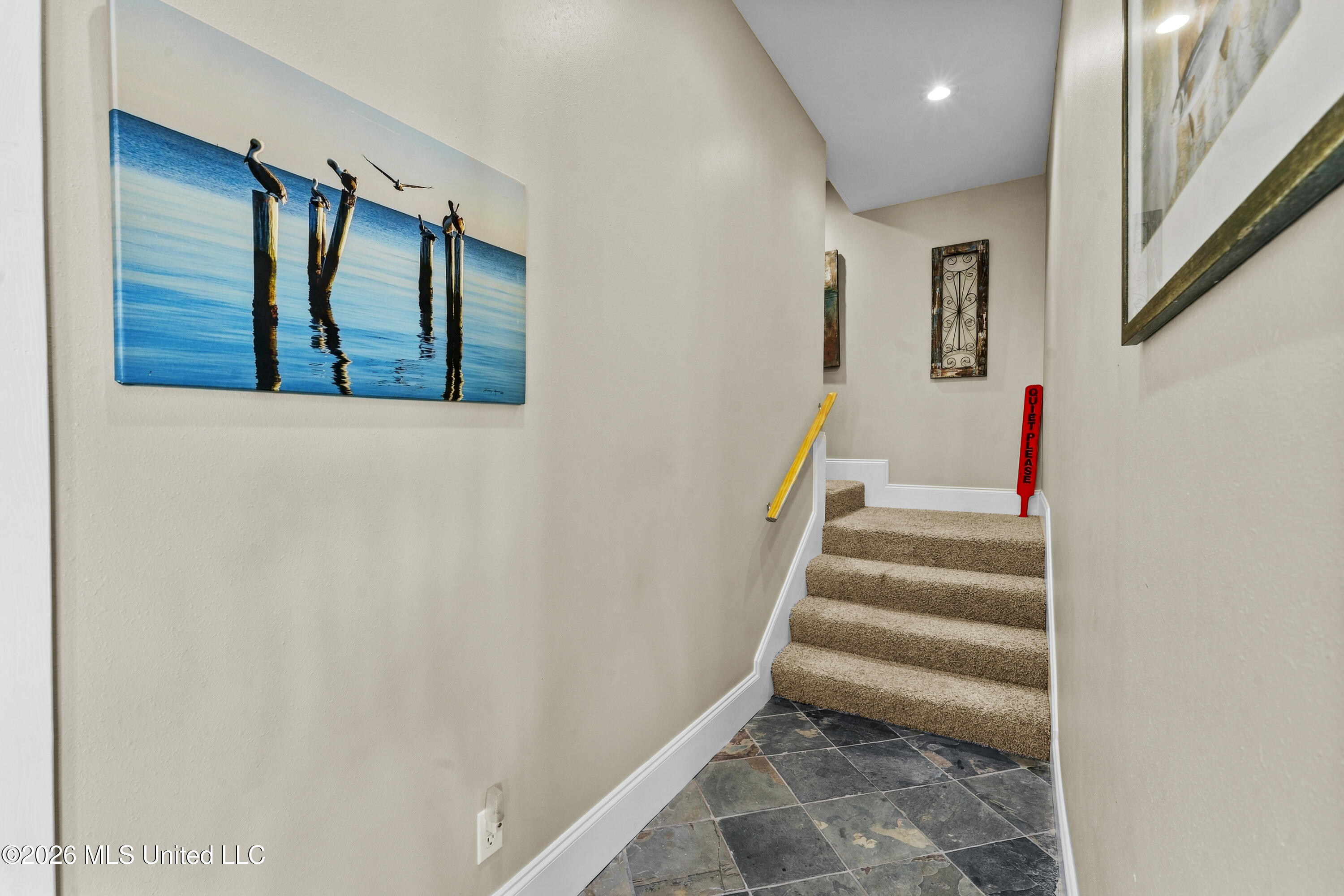 110 Cedarwood Point Property Photo 27