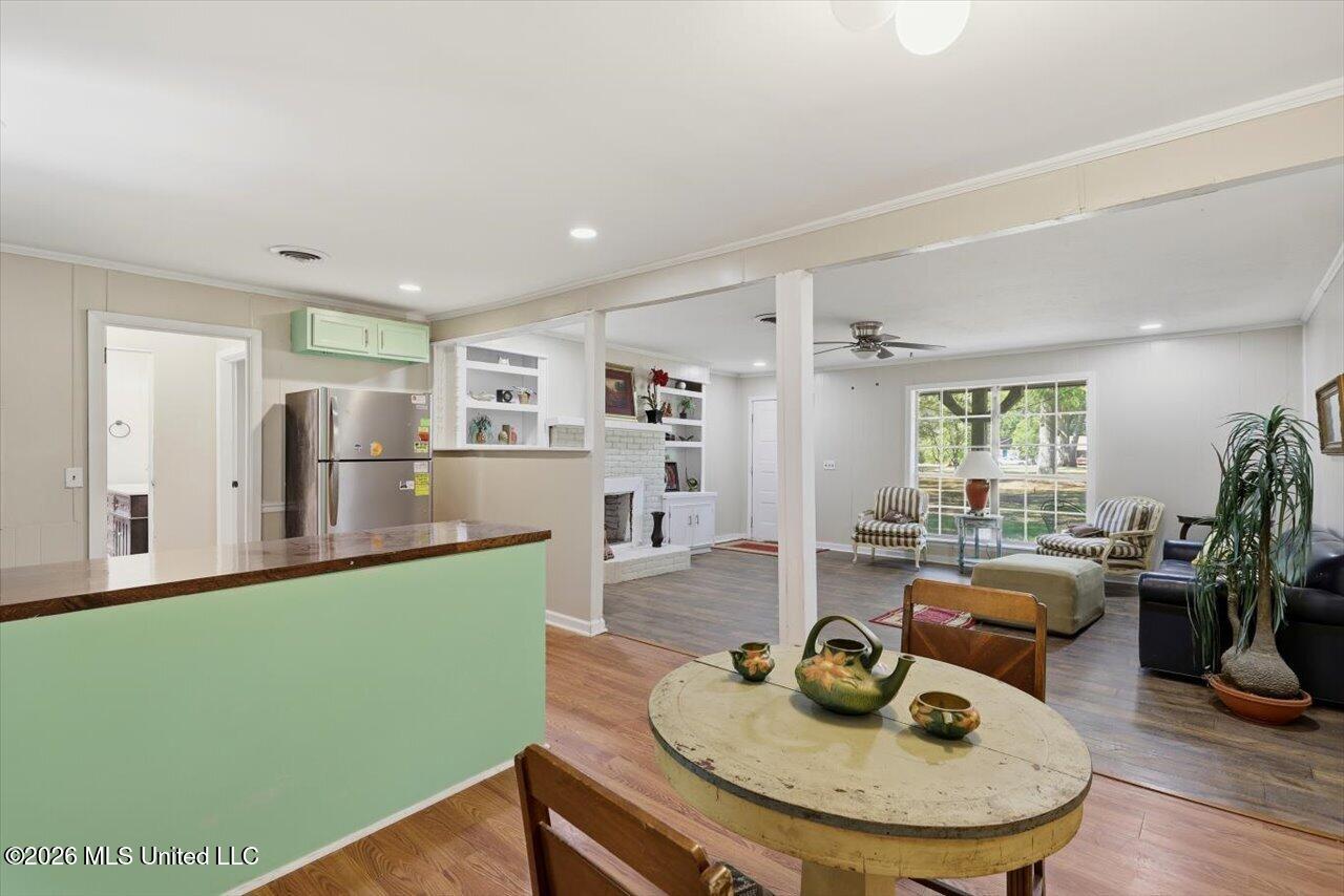 3664 N Liberty Street Property Photo 11