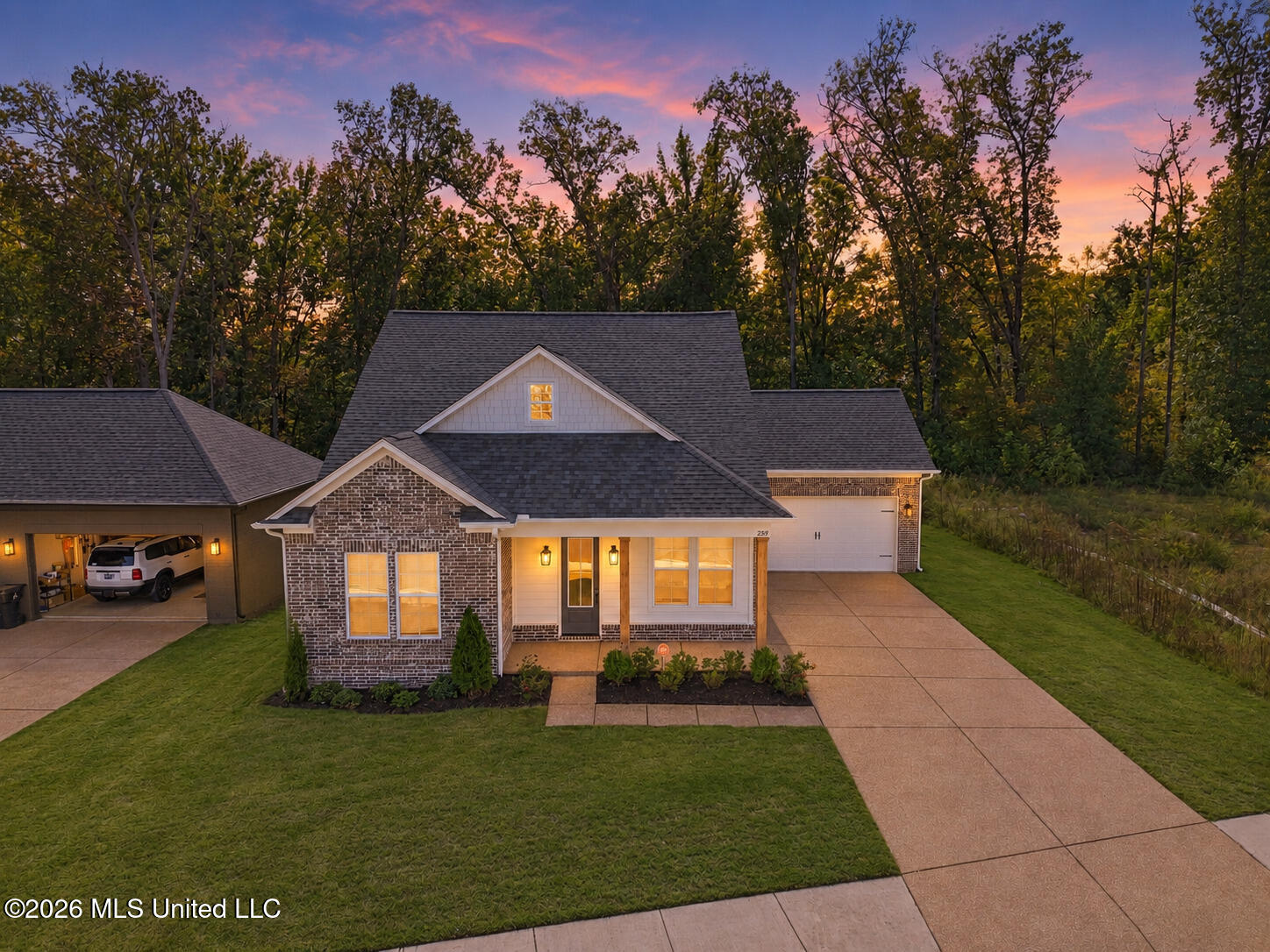 2539 River Ouse Drive Property Photo 1