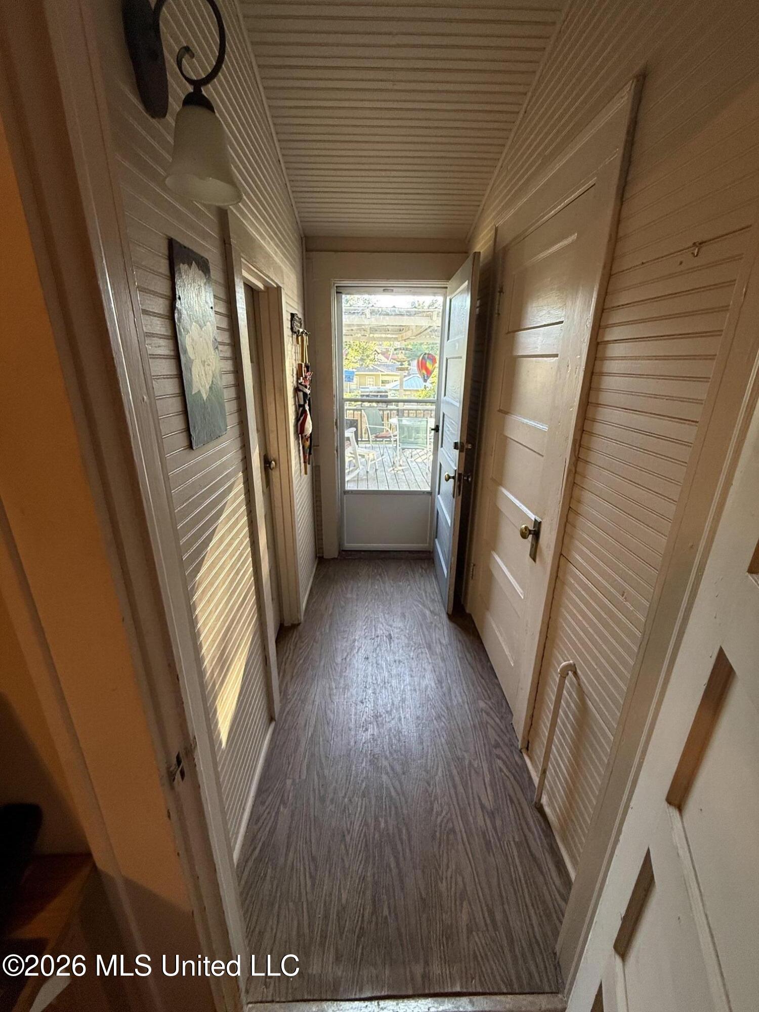 406 B Street Property Photo 16