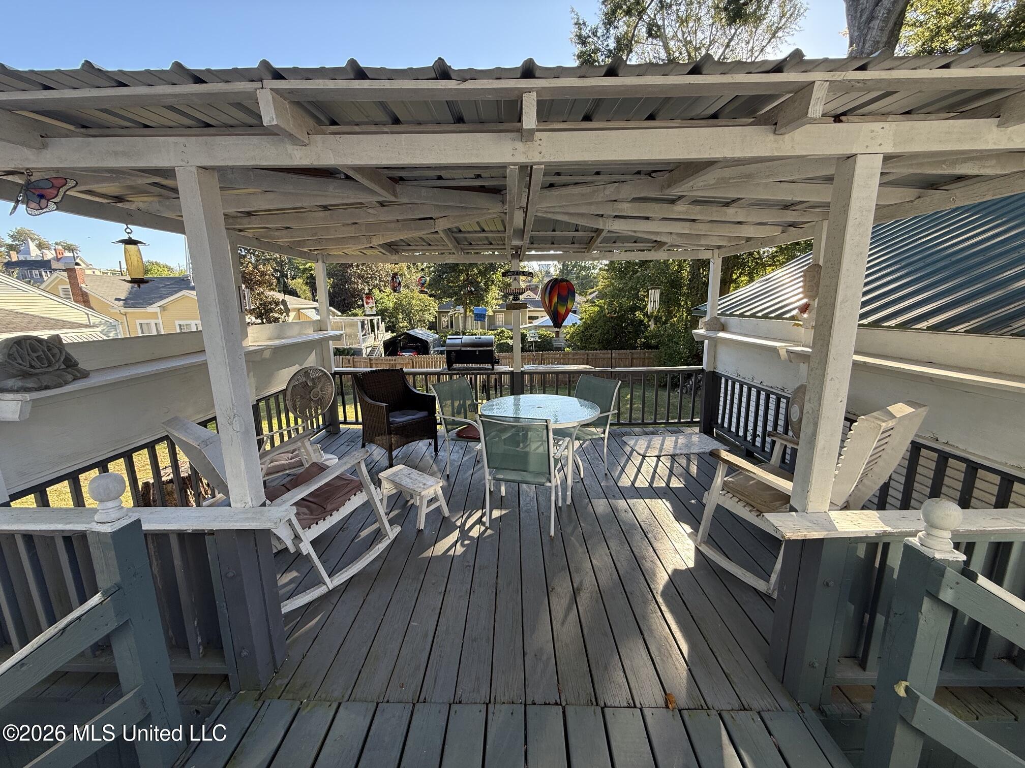 406 B Street Property Photo 20