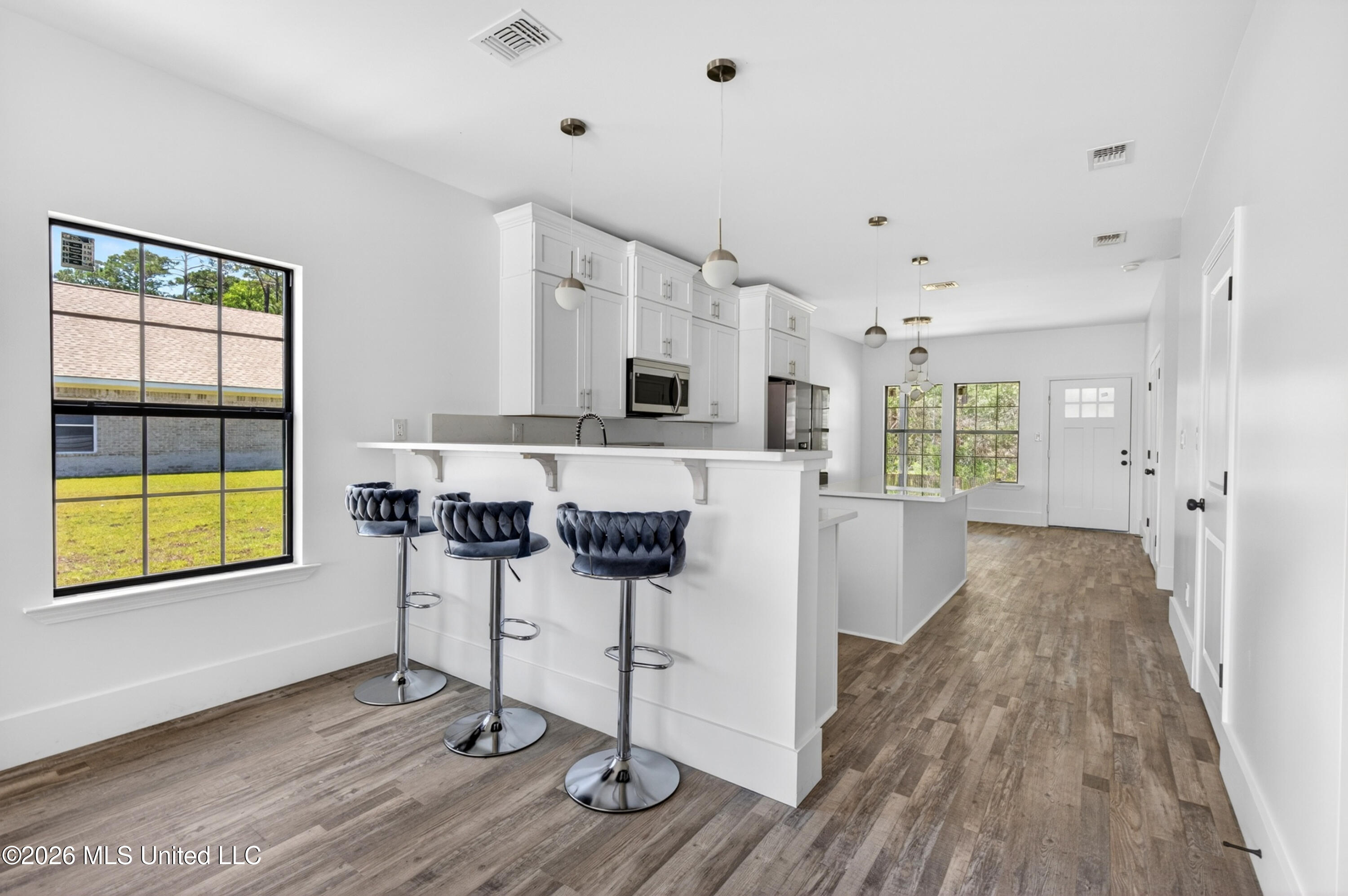 1913 Barracuda Drive Property Photo 6