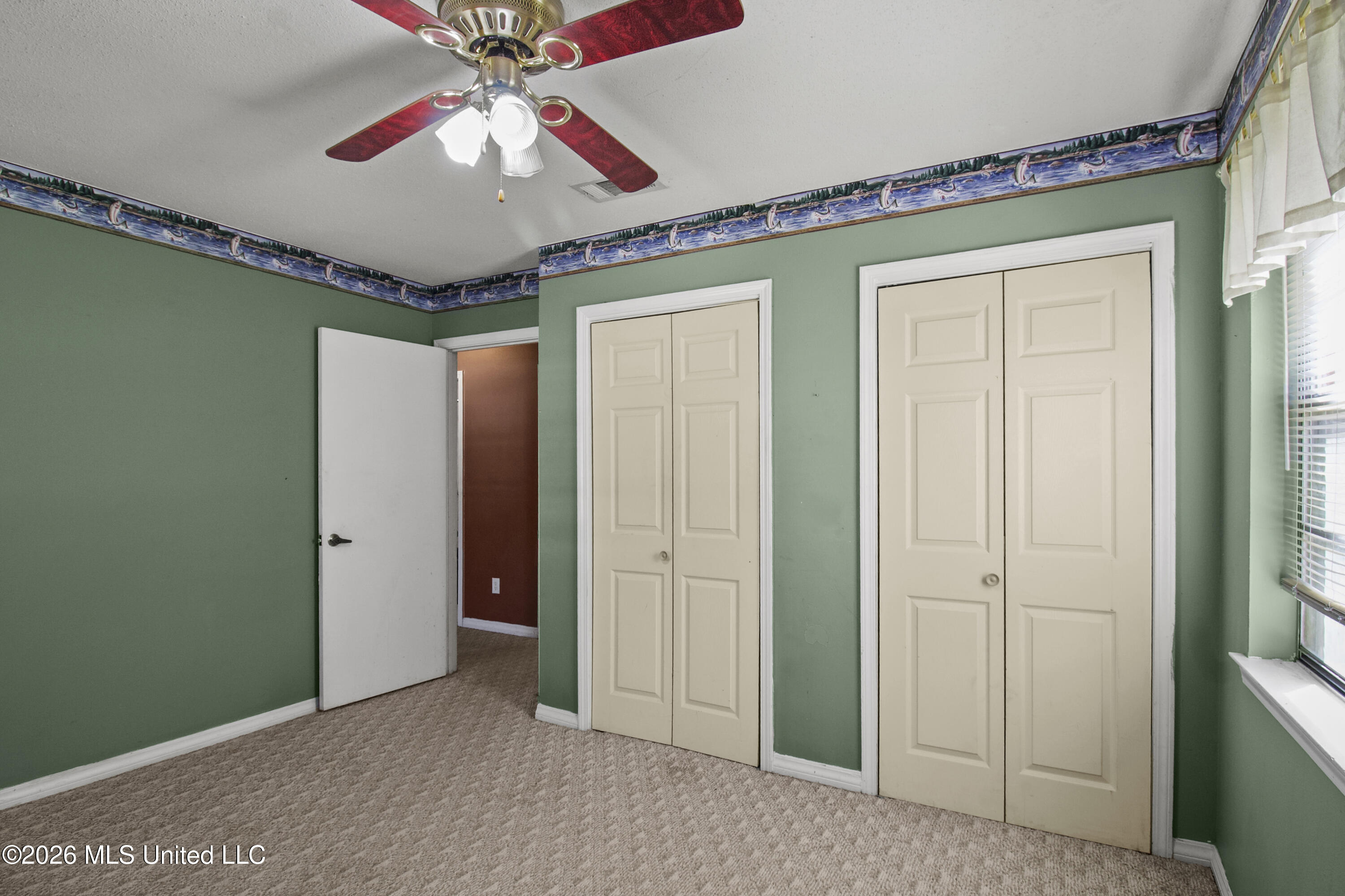 2401 Vence Court Property Photo 13