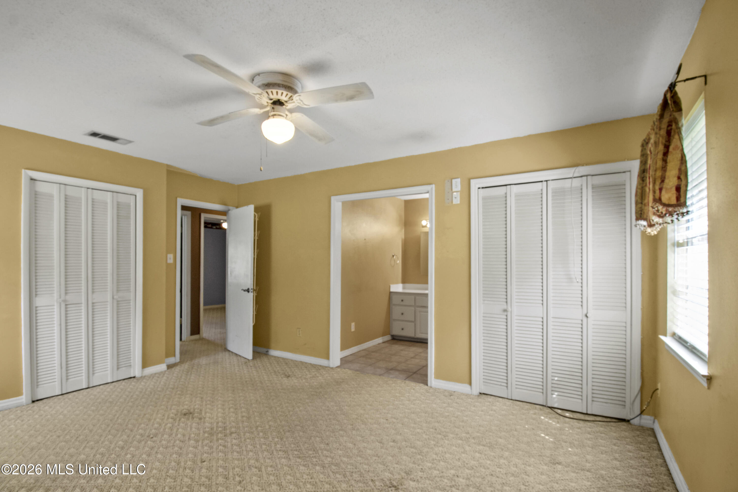 2401 Vence Court Property Photo 15