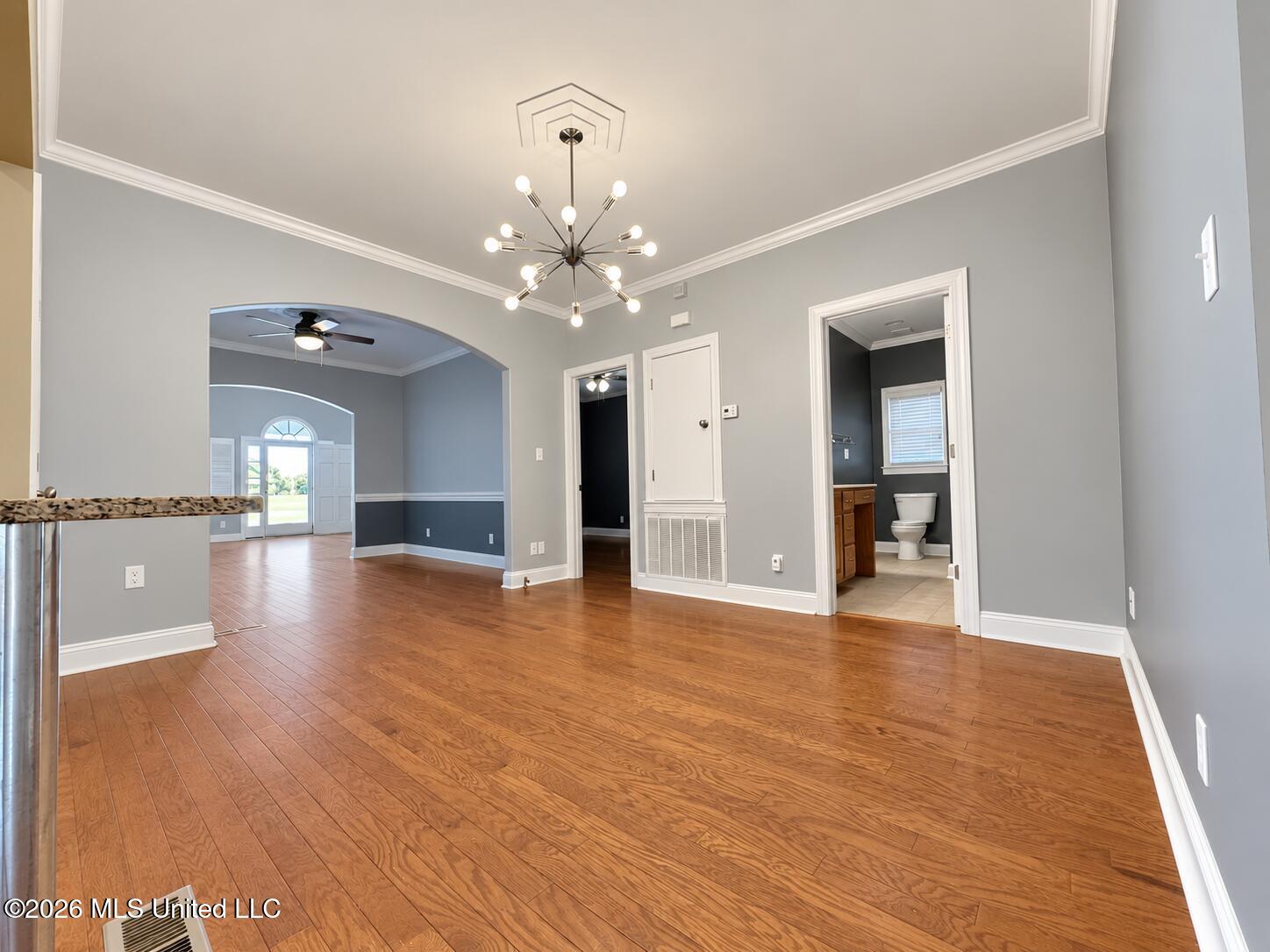 3007 Village Drive Property Photo 8