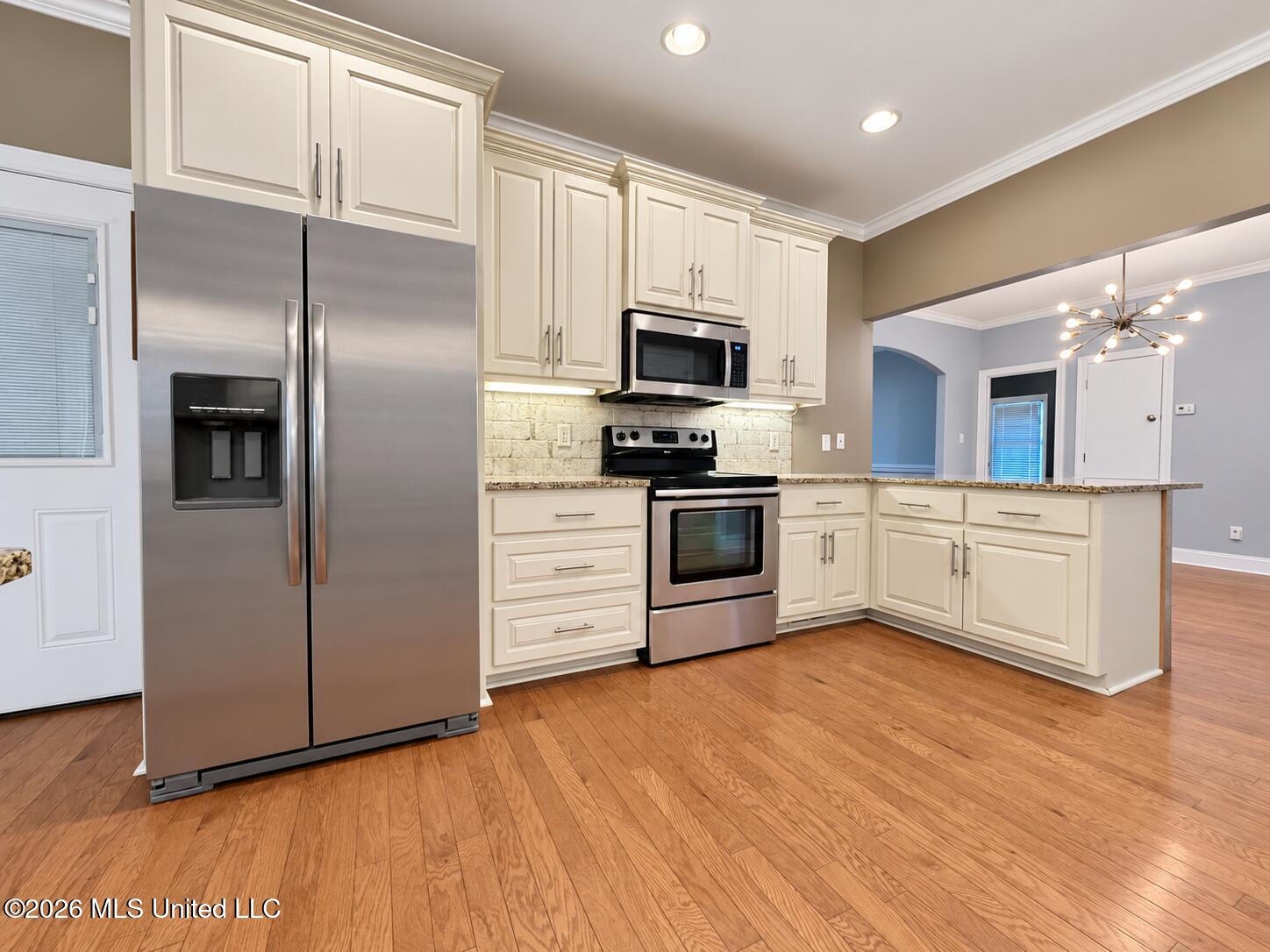 3007 Village Drive Property Photo 15