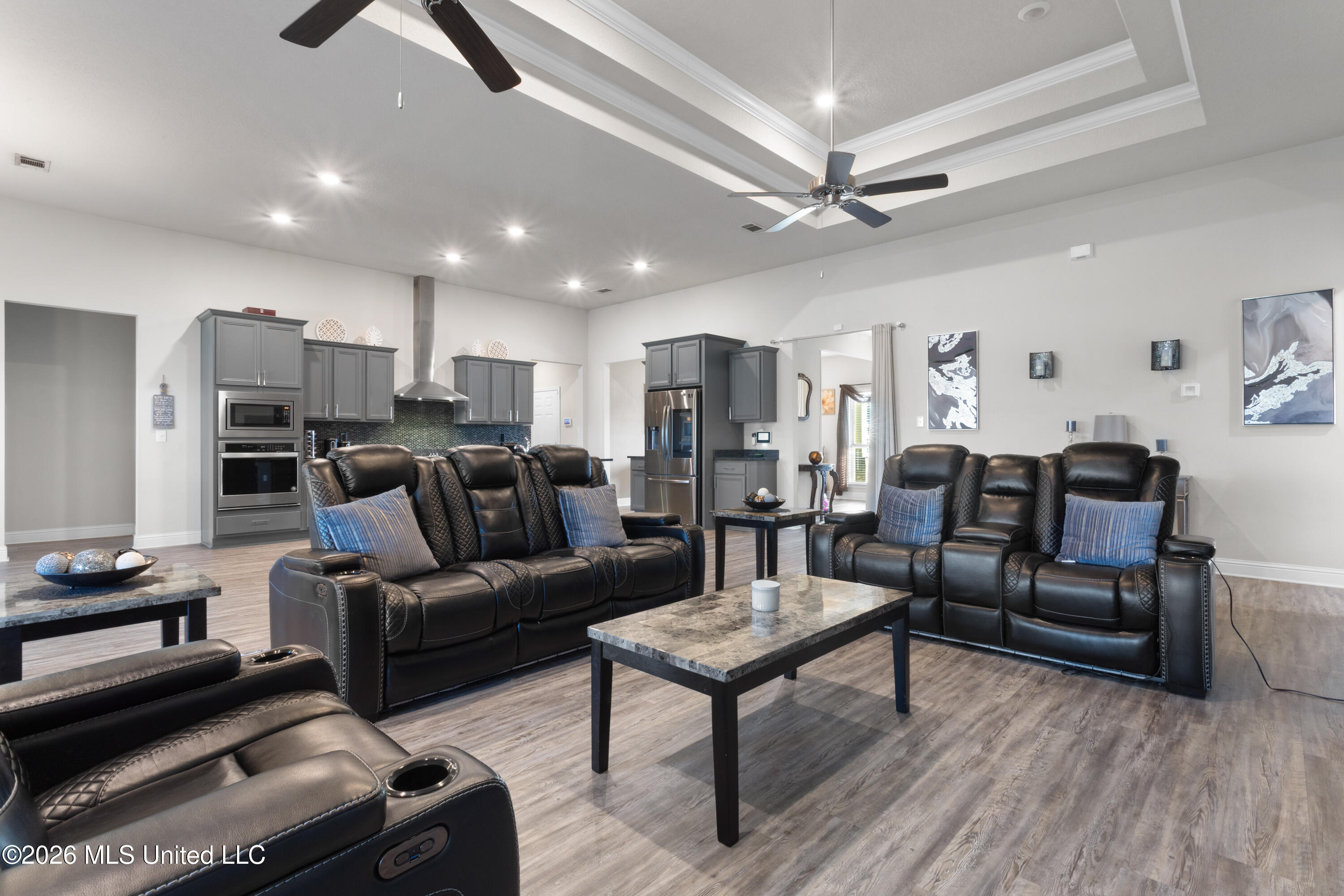 6465 Chickory Way Property Photo 8