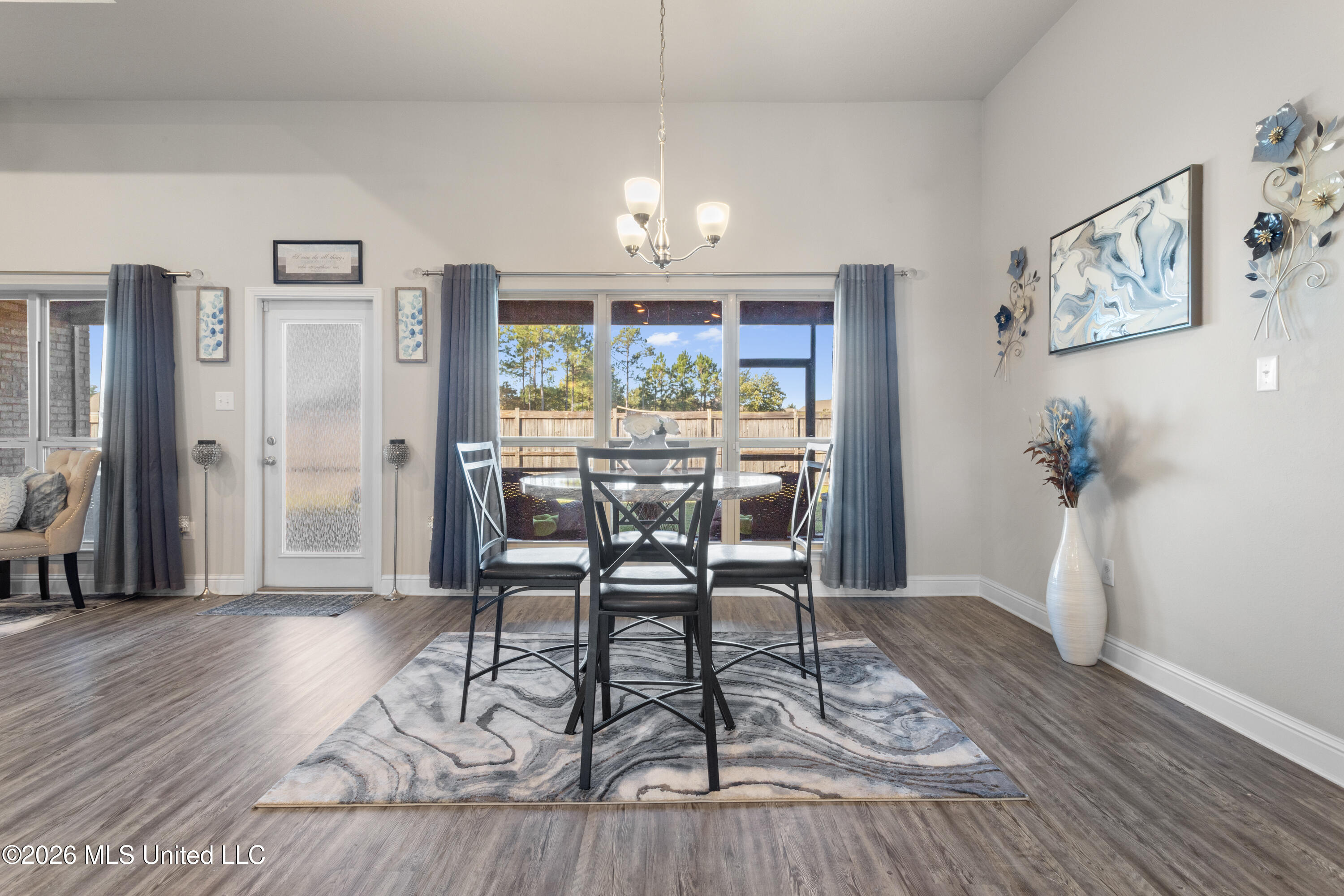 6465 Chickory Way Property Photo 17