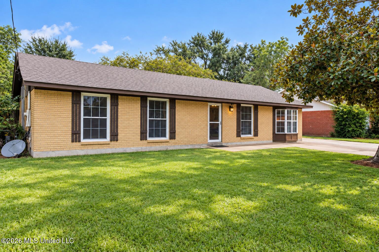 7516 Madison Drive Property Photo 1