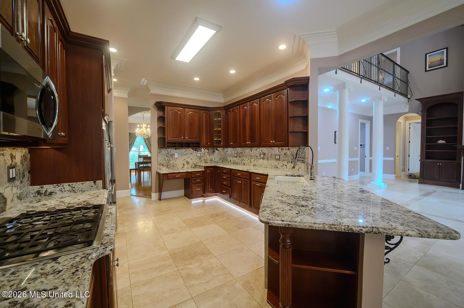 6175 Autumn Oaks Drive Property Photo 27