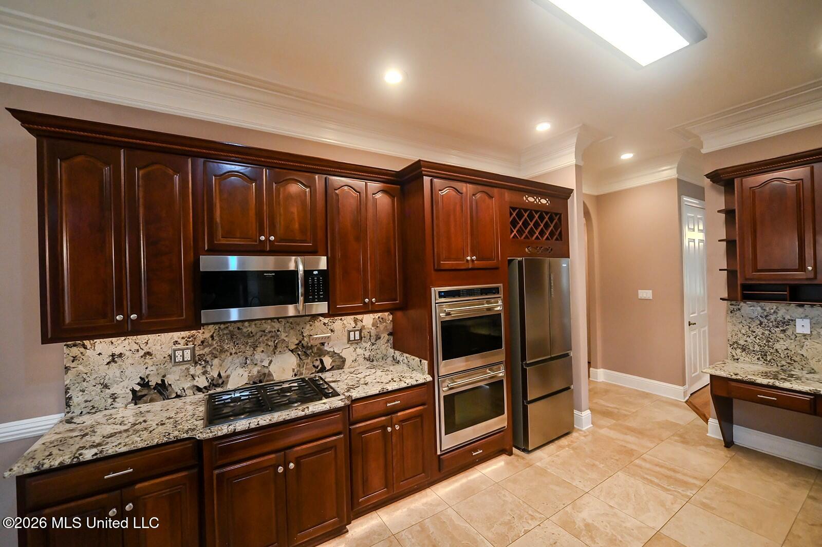 6175 Autumn Oaks Drive Property Photo 28