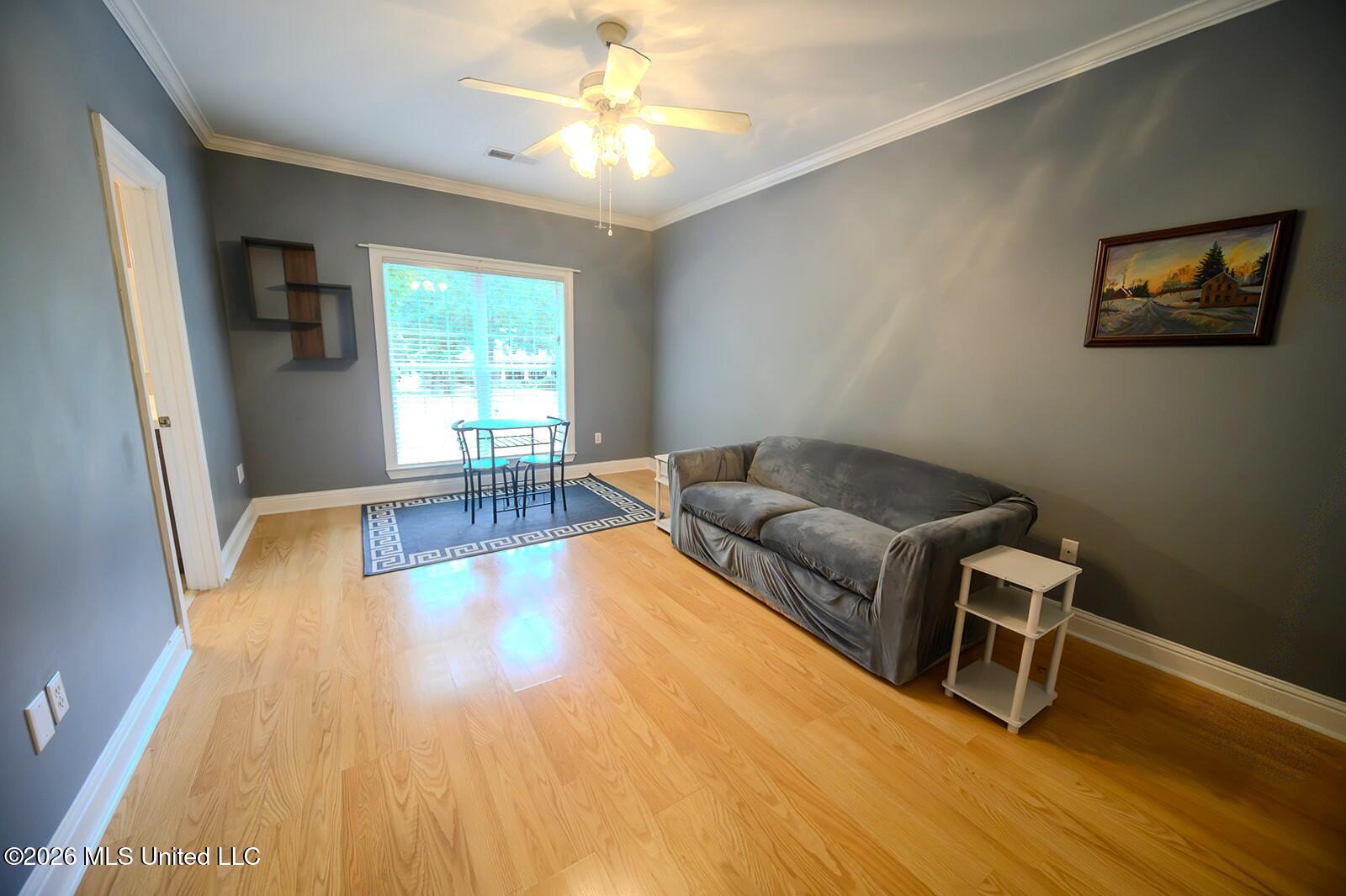 6175 Autumn Oaks Drive Property Photo 38