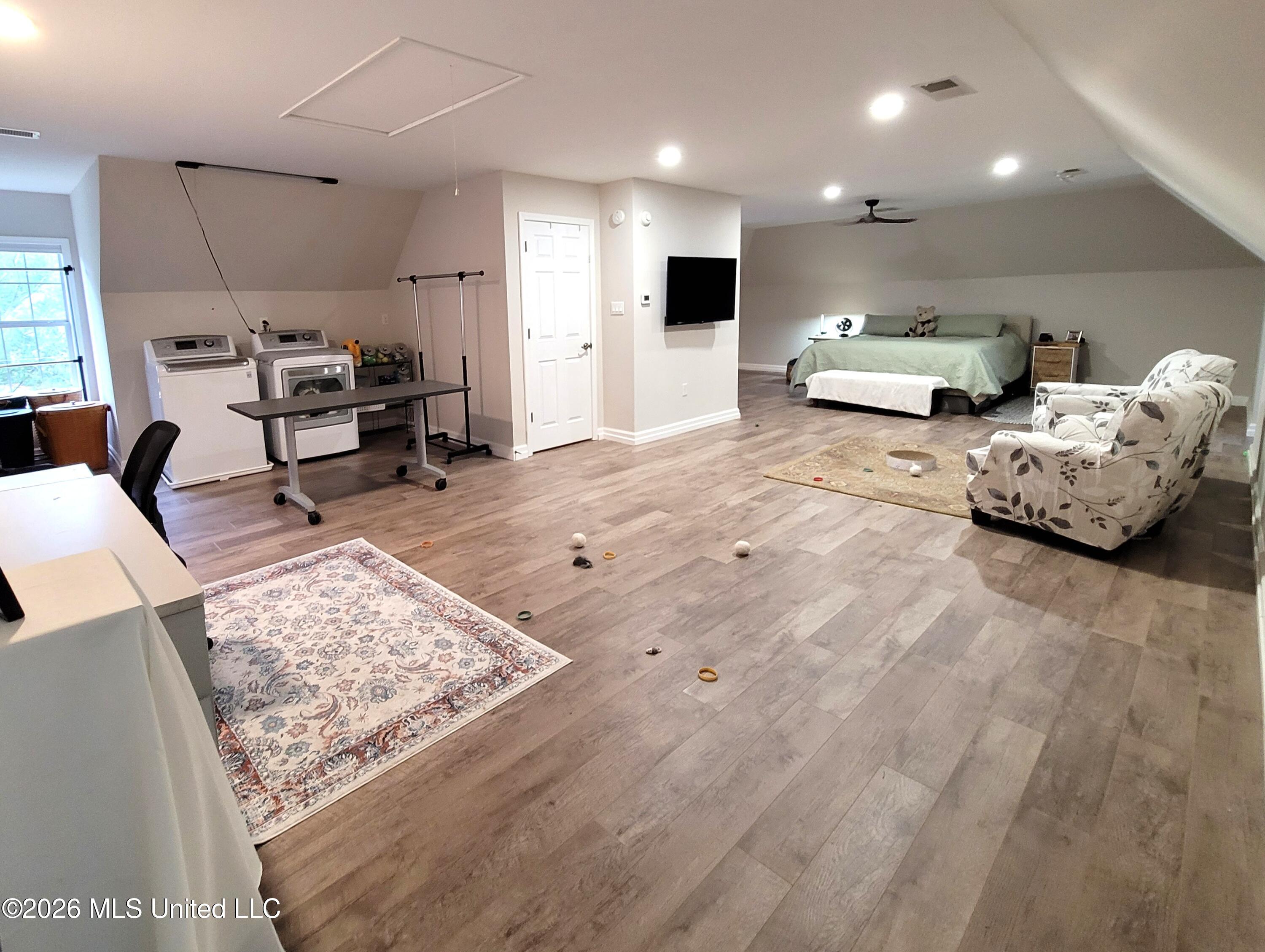 6175 Autumn Oaks Drive Property Photo 49