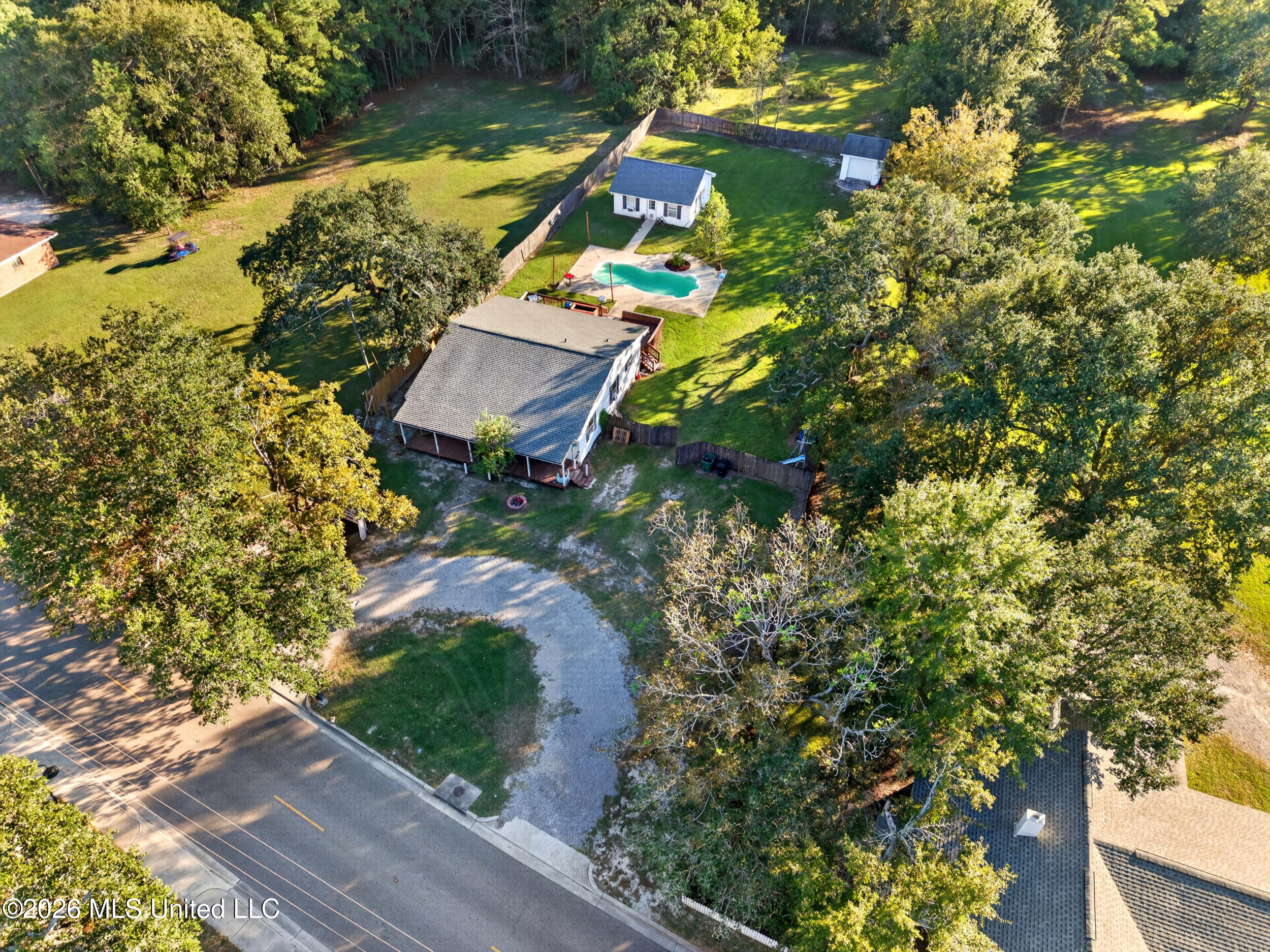 870 Washington Street Property Photo 1