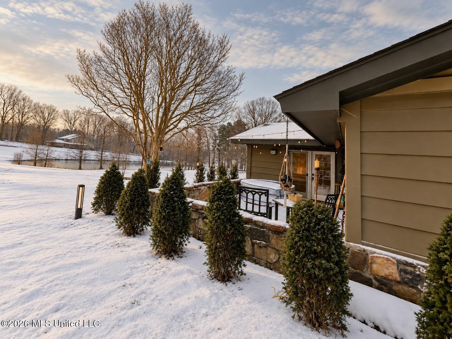 6411 Rolling Hills Drive Property Photo 28