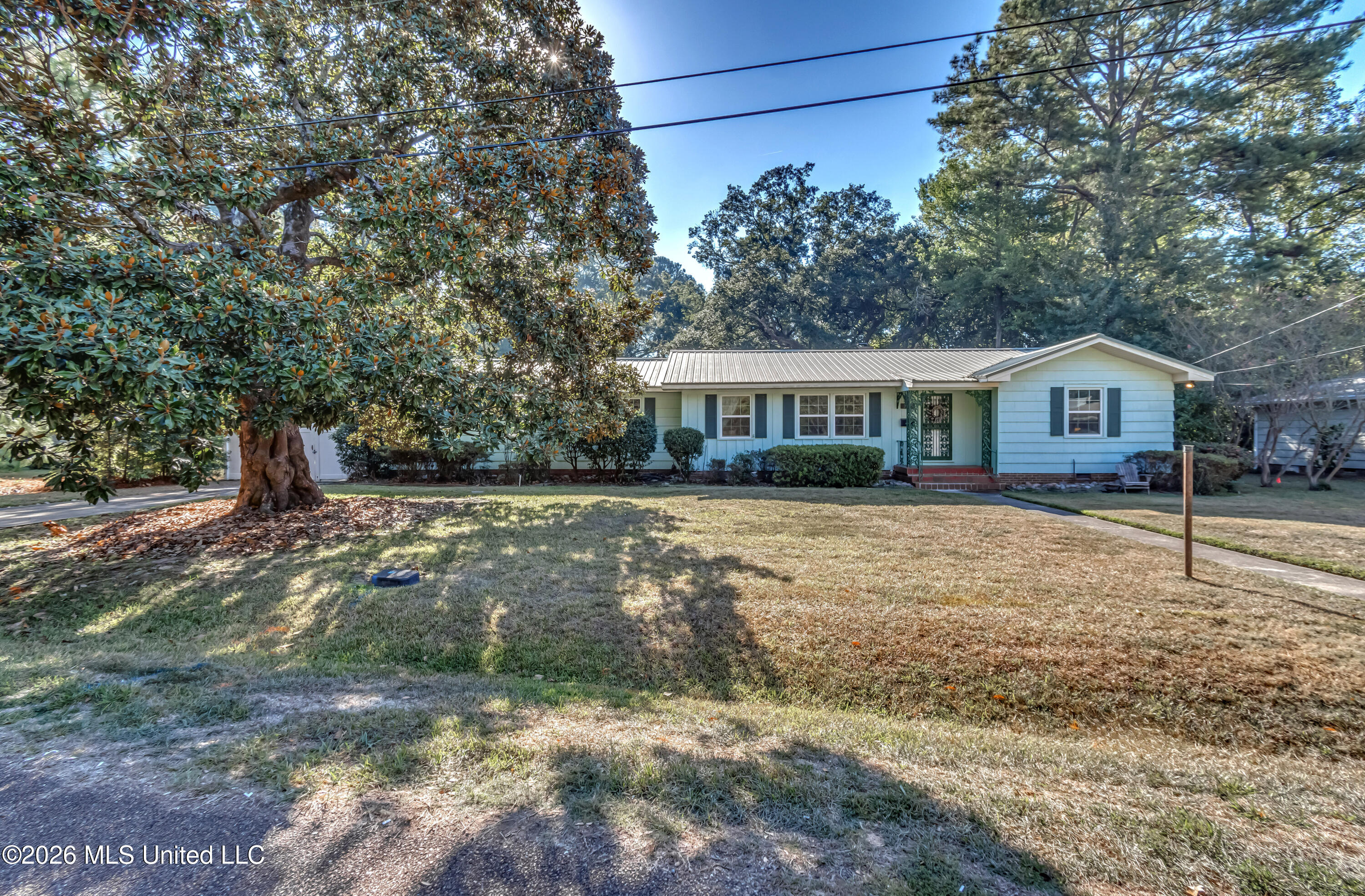 3925 Nassau Street Property Photo 1