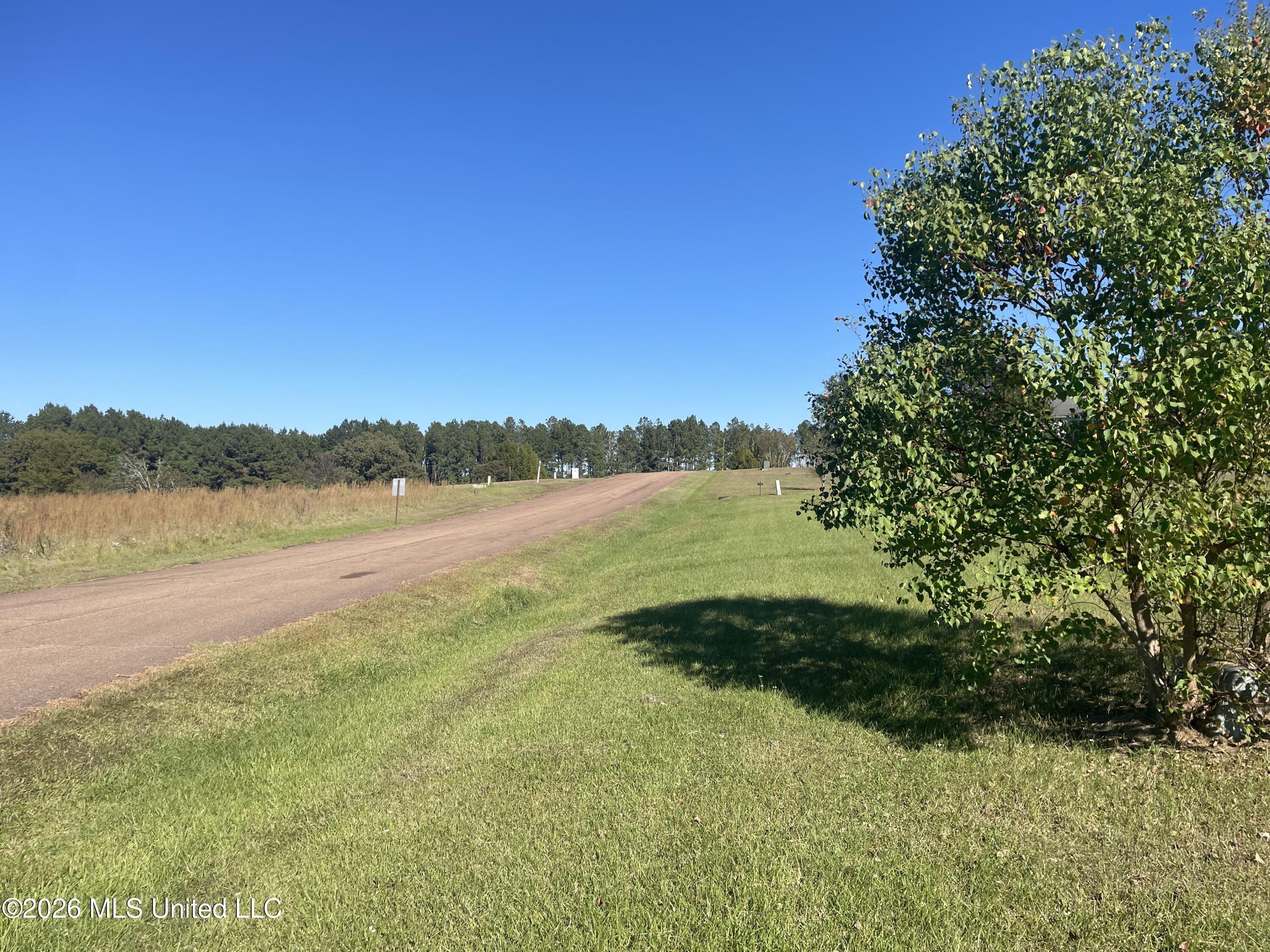 Oakhill Boulevard Property Photo 1
