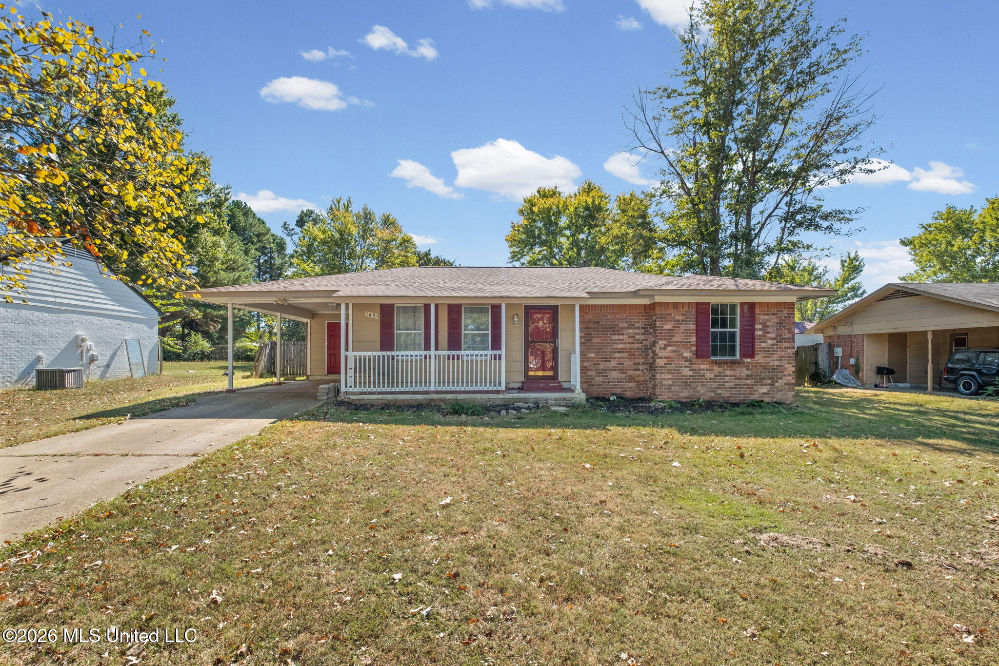 3655 Heathcliff Drive Property Photo 1