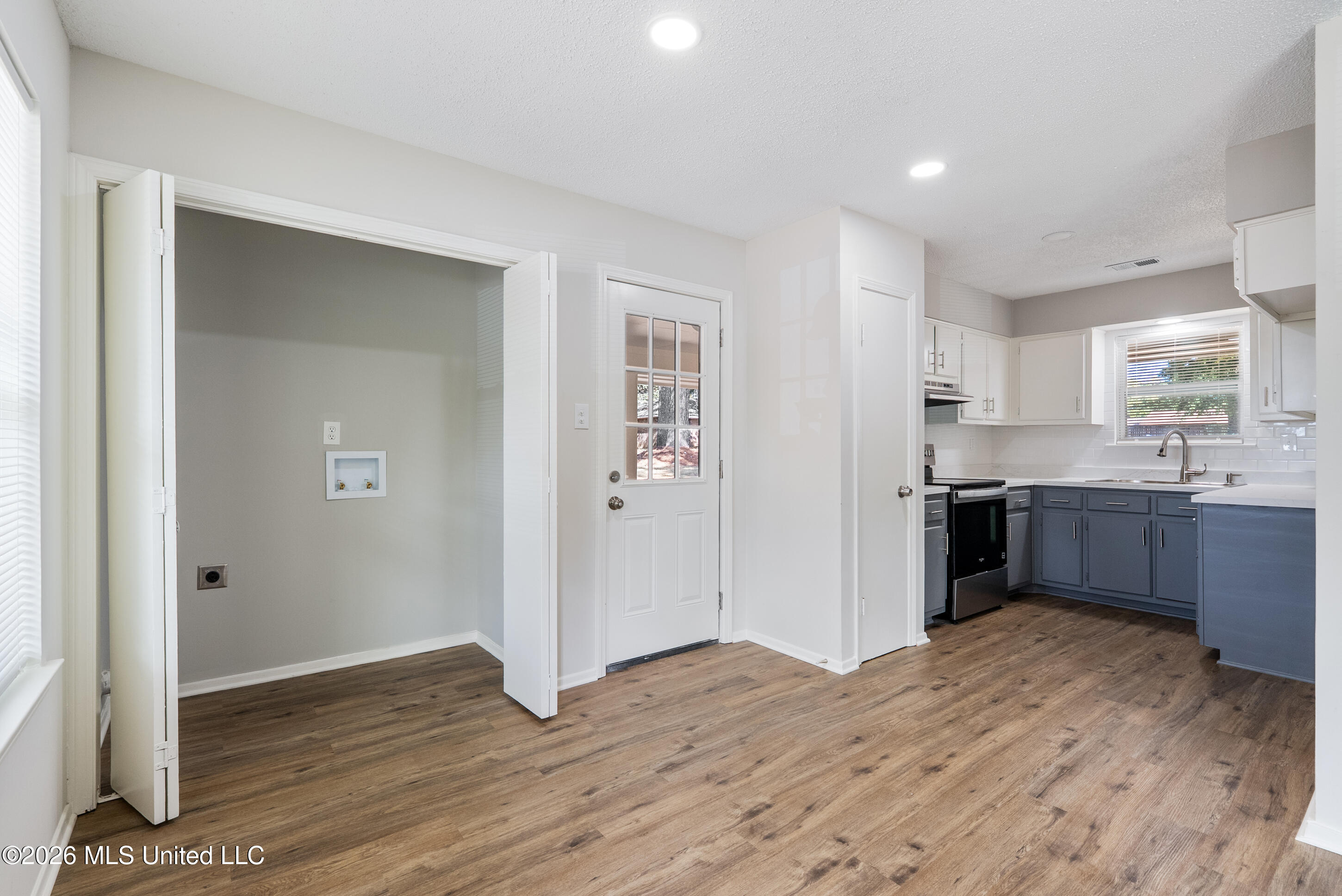 4551 Camilla Place Property Photo 7