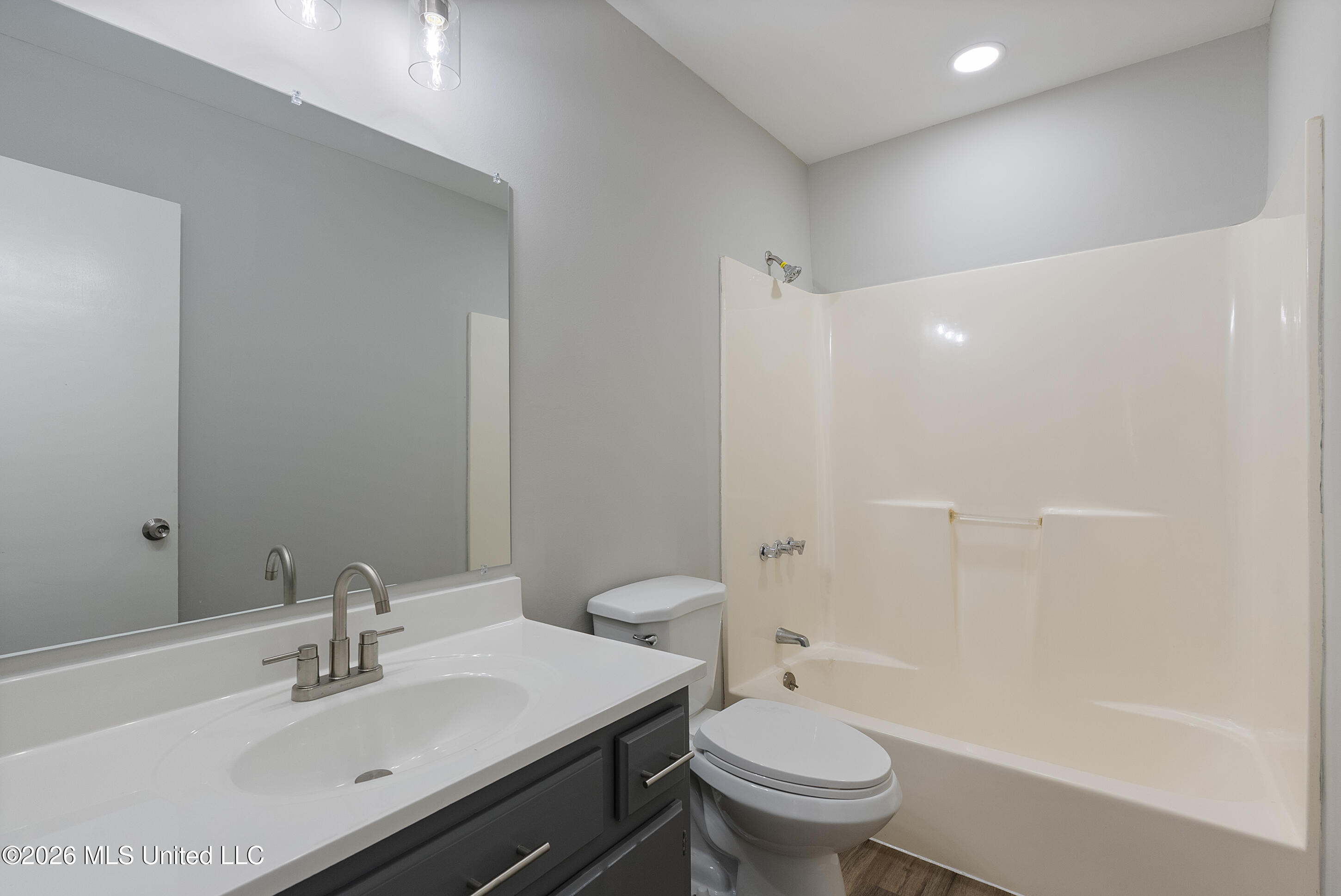 4551 Camilla Place Property Photo 10