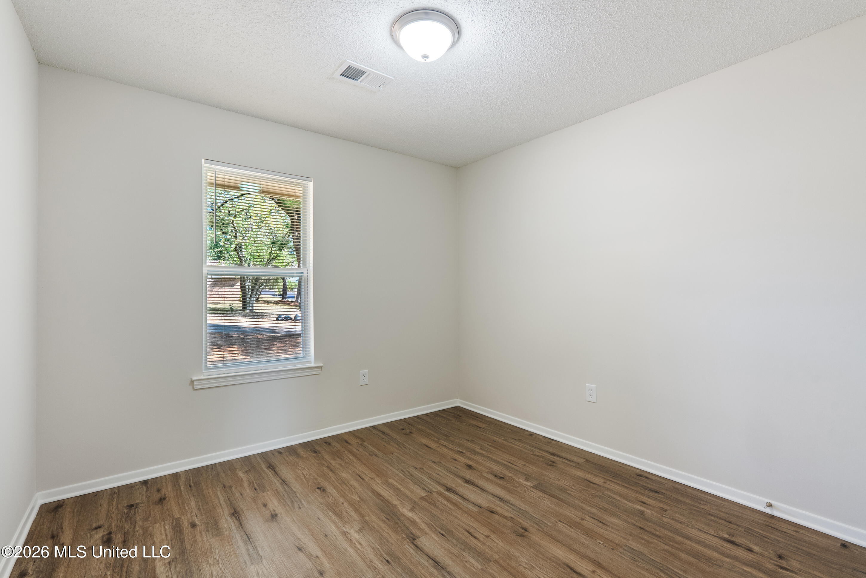 4551 Camilla Place Property Photo 14