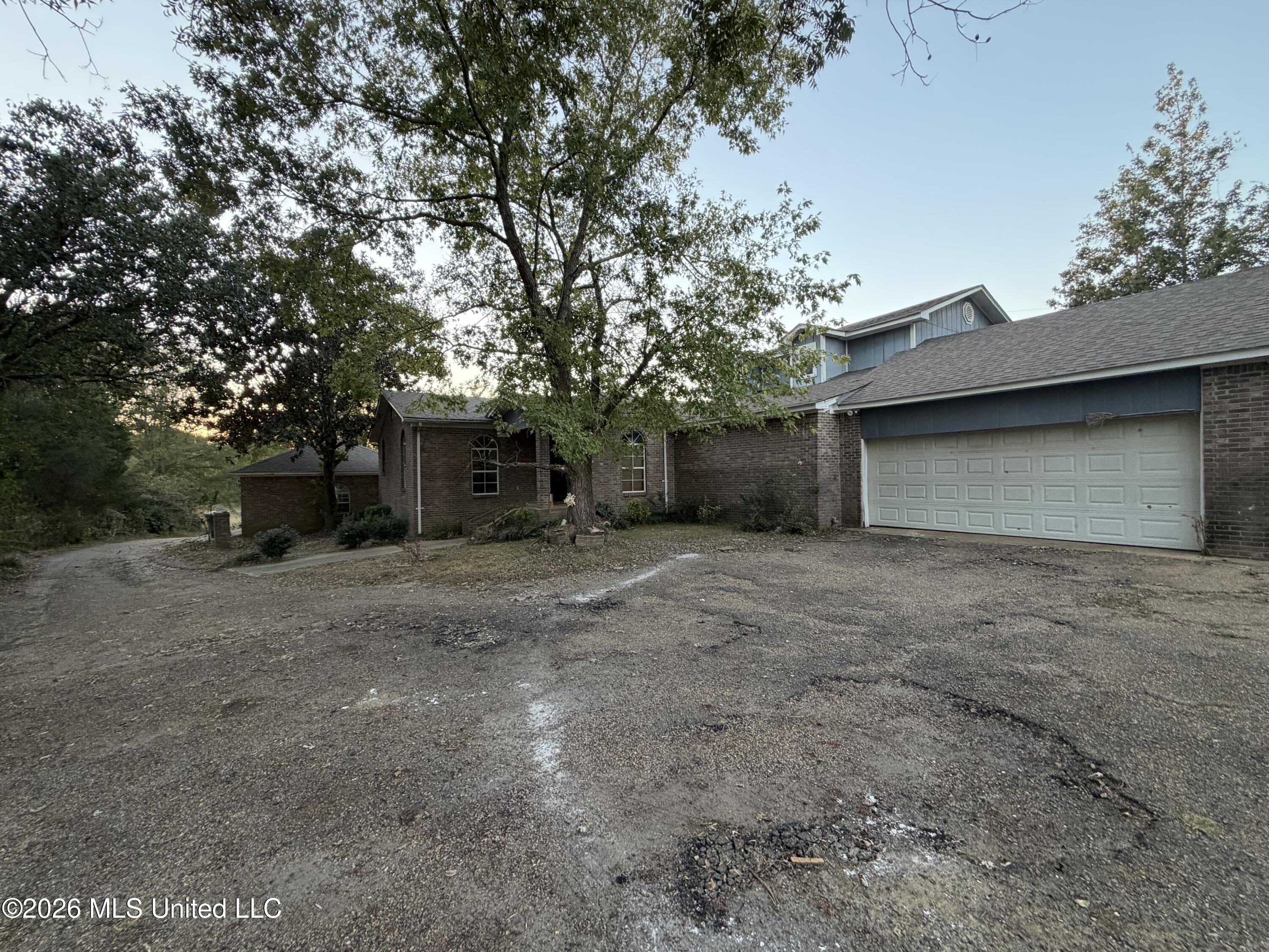 2864 Mcduf Mcduffee Road Property Photo 1