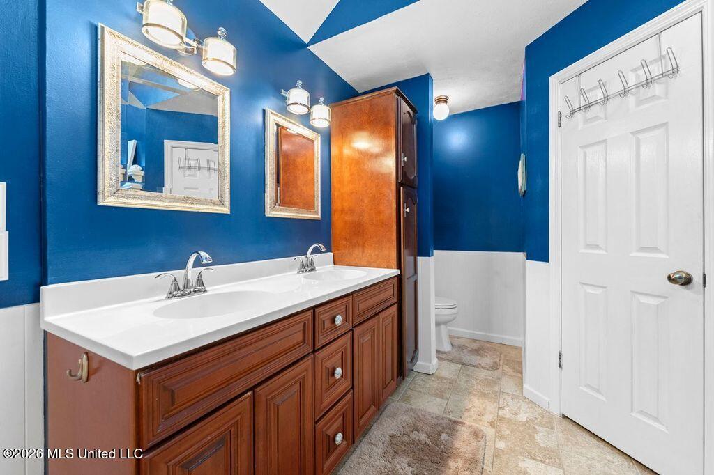 7427 Ivywood Lane Property Photo 14