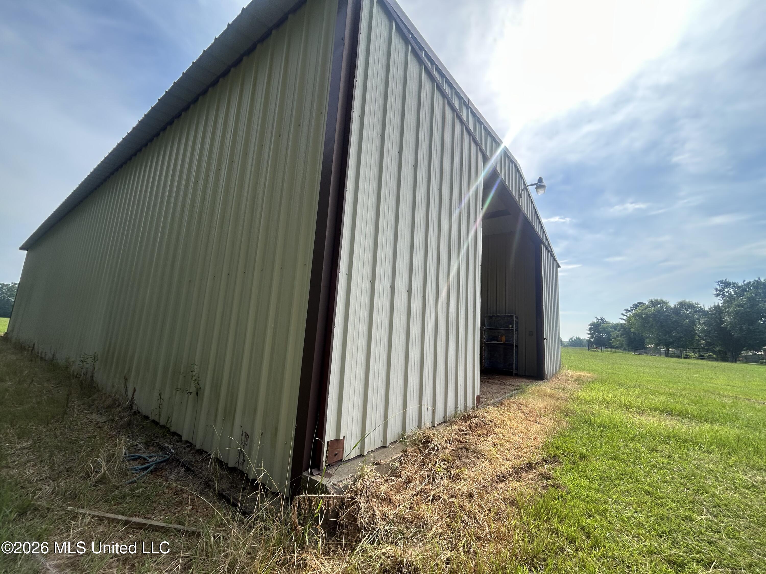 1 Green Acres Drive Property Photo 29