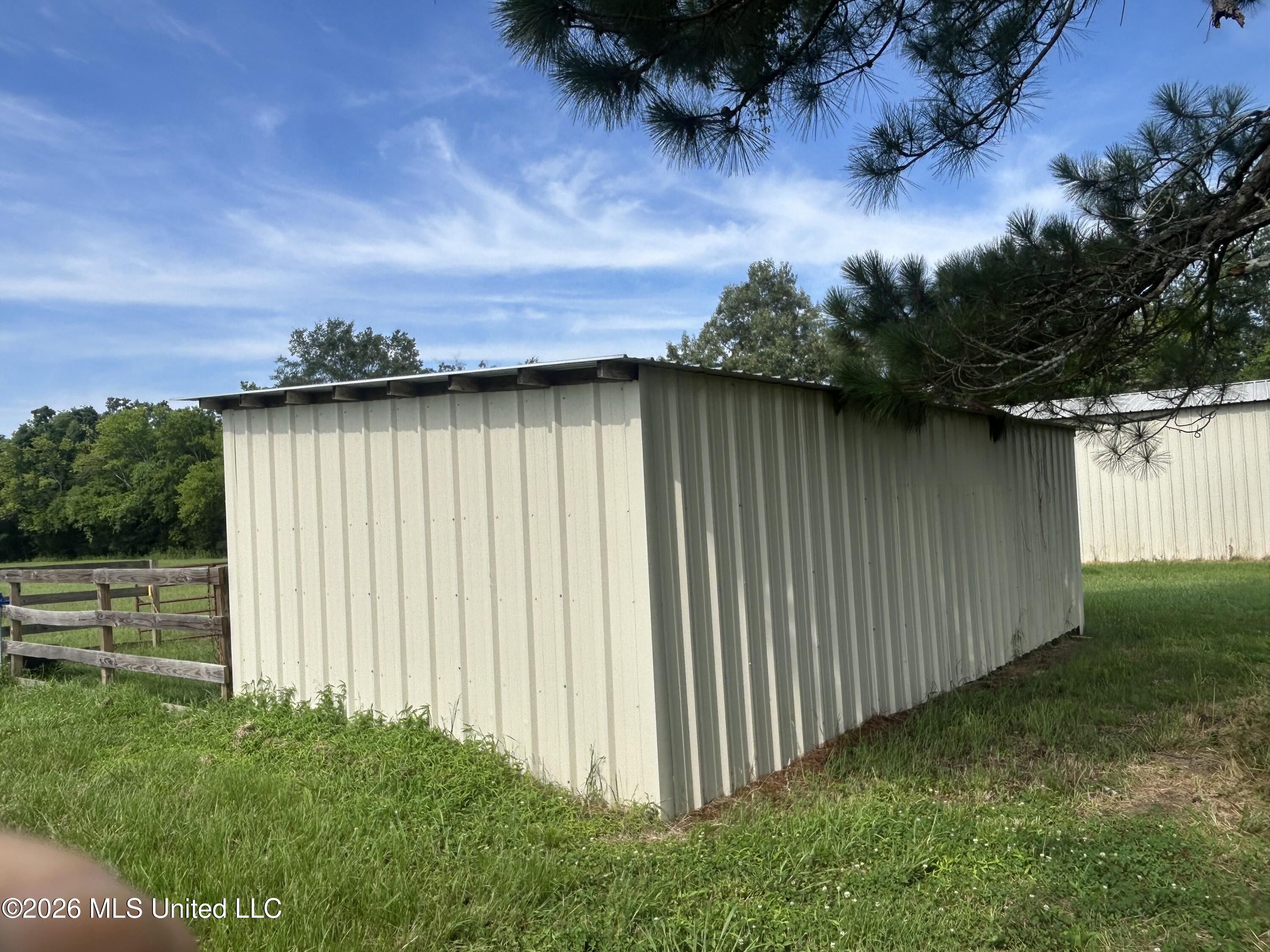 1 Green Acres Drive Property Photo 34