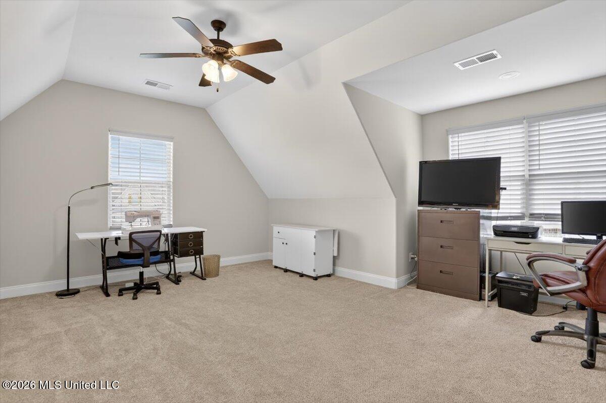 5089 Montavale S Property Photo 22