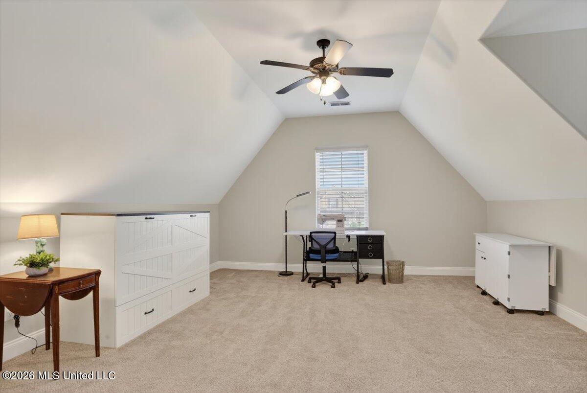 5089 Montavale S Property Photo 24
