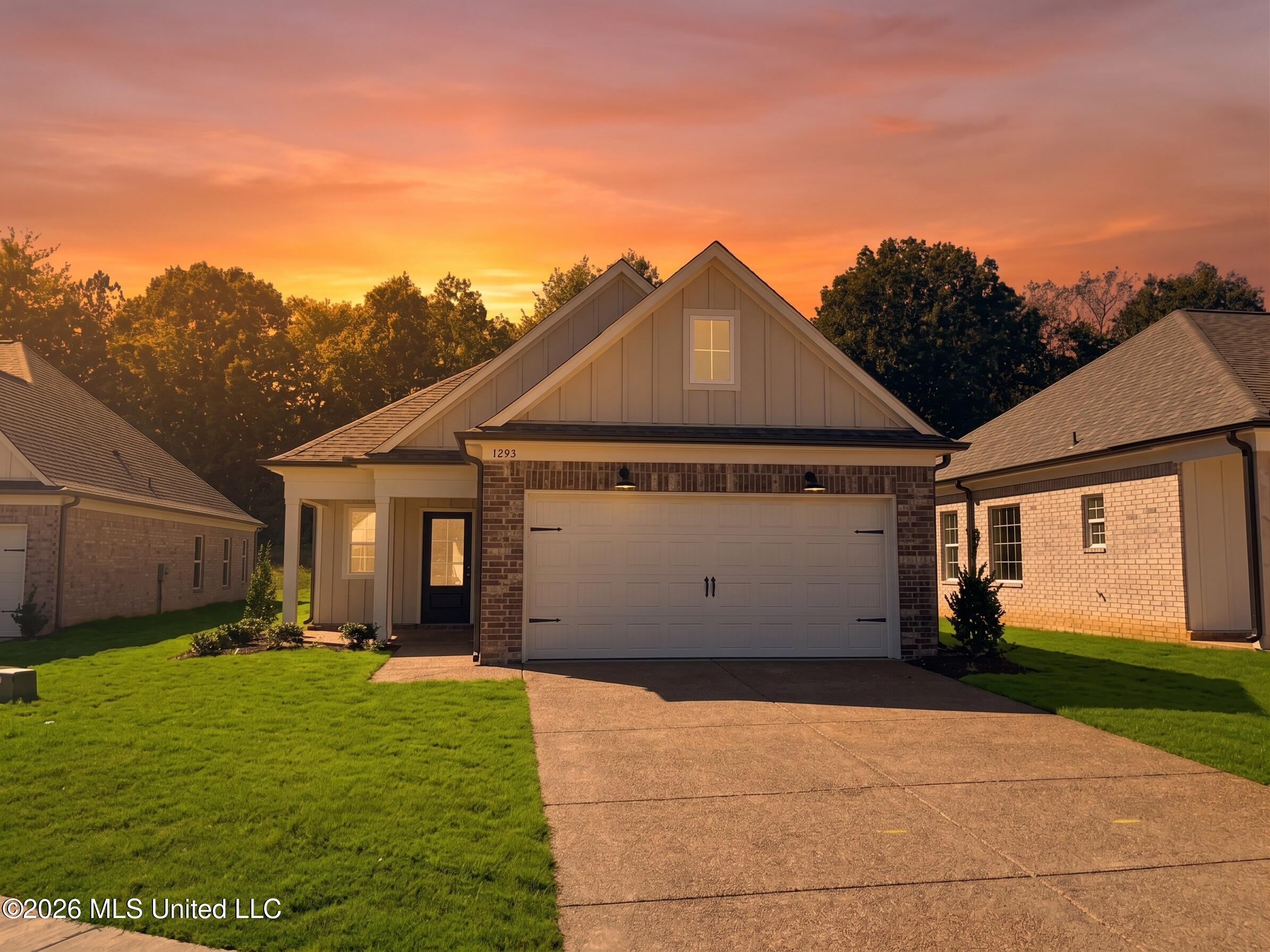 7234 Fairmont Pl Cove Property Photo 1
