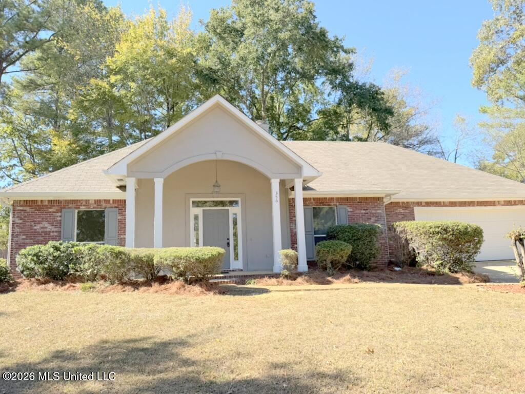356 Pinewood Lane Property Photo 1