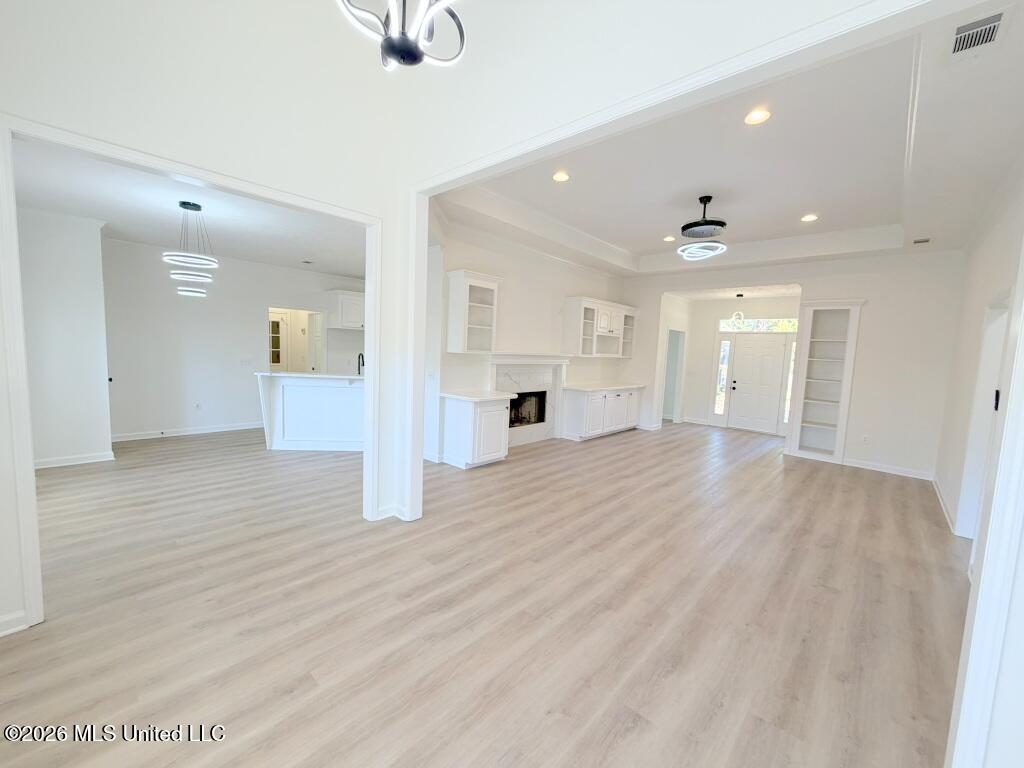 356 Pinewood Lane Property Photo 2