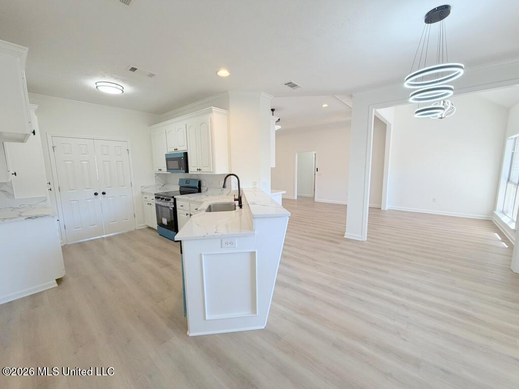 356 Pinewood Lane Property Photo 5
