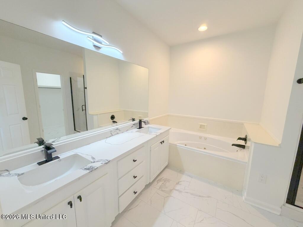 356 Pinewood Lane Property Photo 10