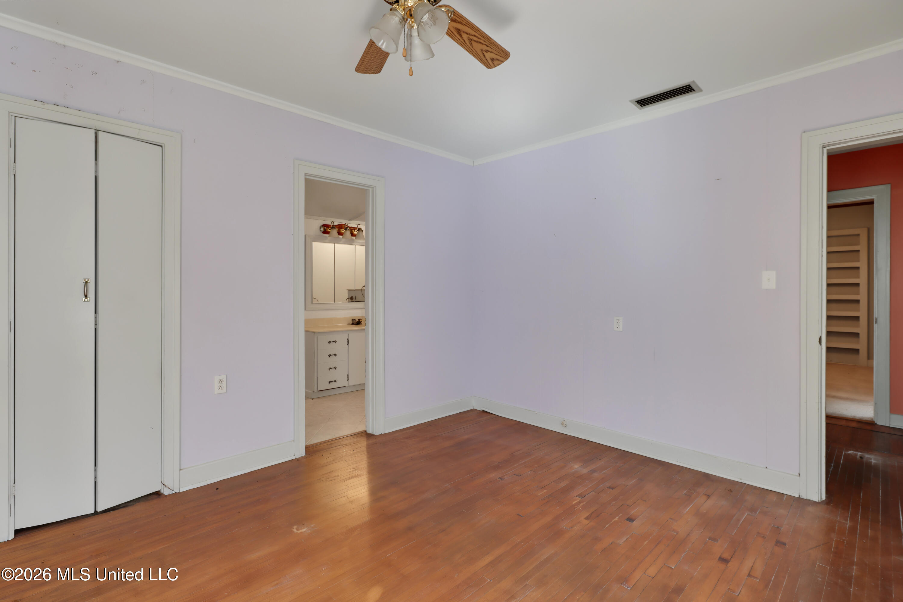 395 Oaklawn Place Property Photo 12