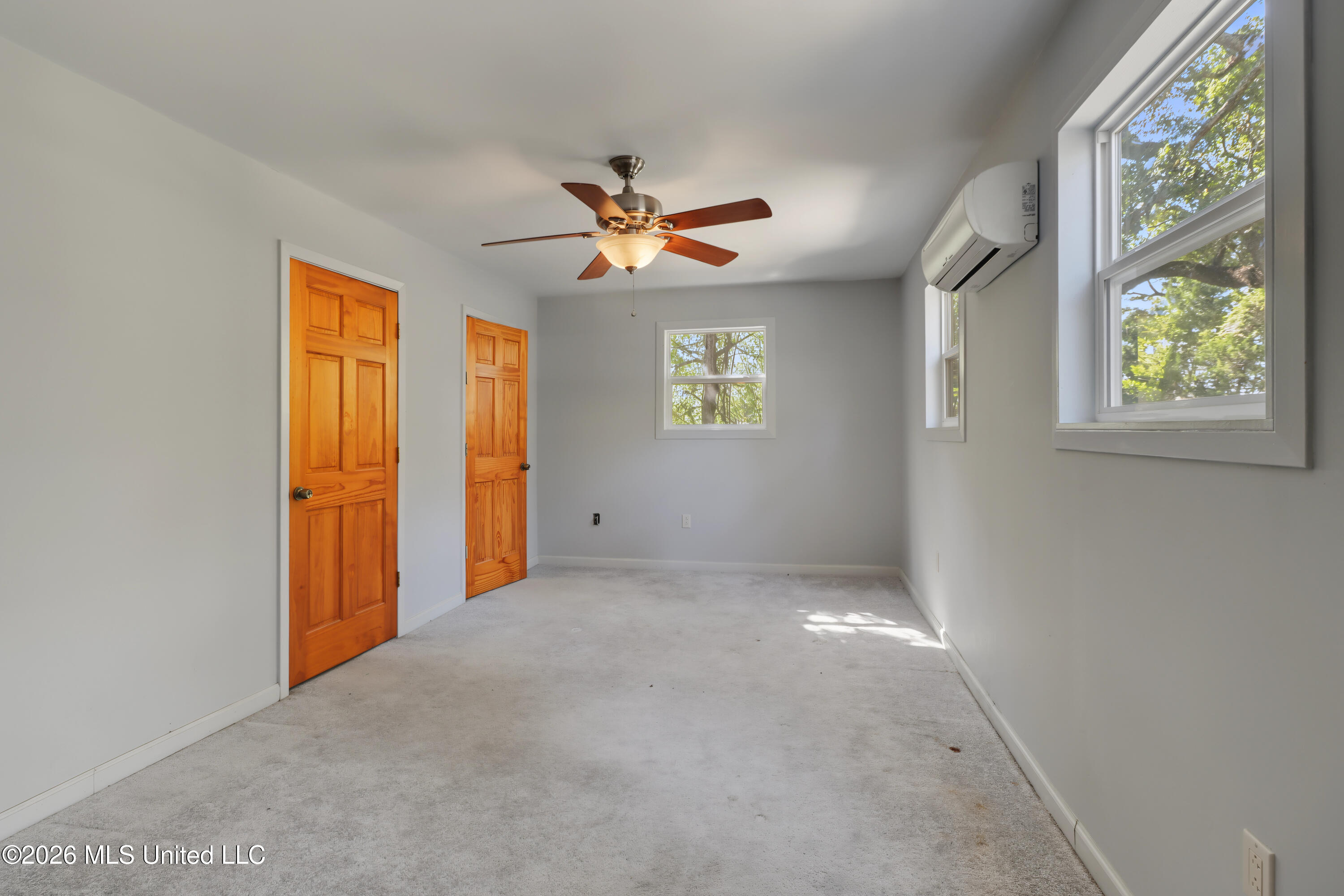 395 Oaklawn Place Property Photo 17