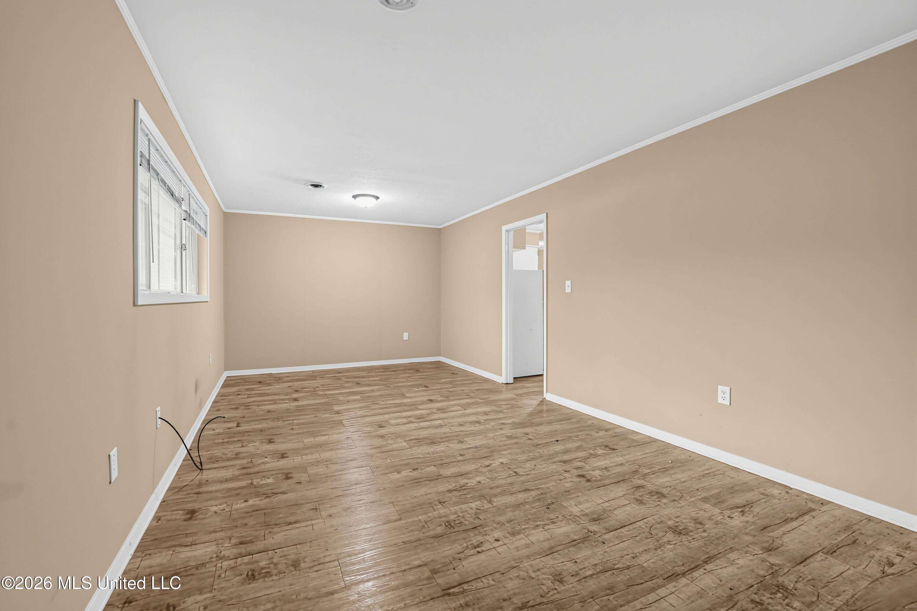 305 Sun Drive Property Photo 6