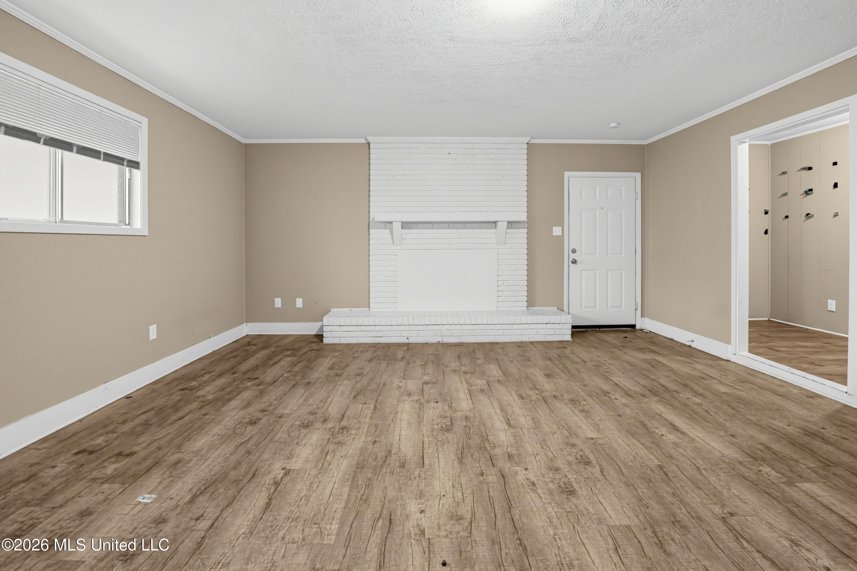 305 Sun Drive Property Photo 9